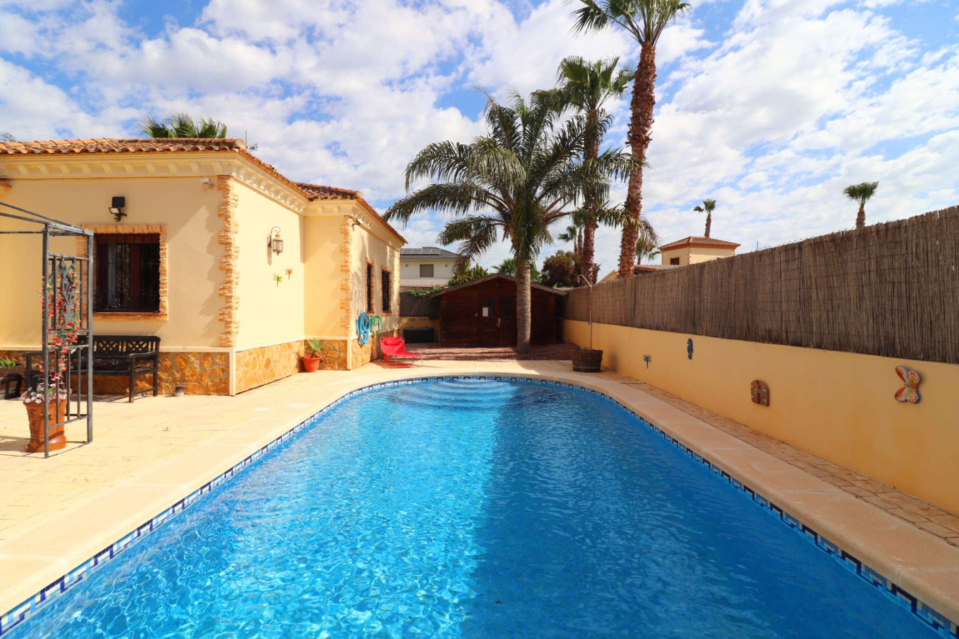 Resale - Villa -
Formentera del Segura - Fincas de La Vega