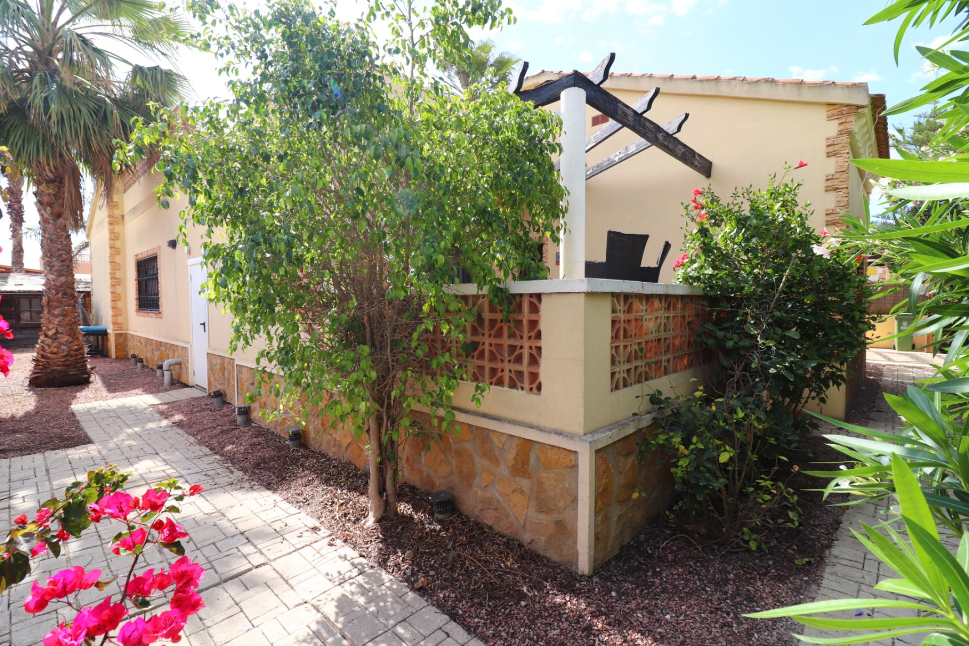 Resale - Villa -
Formentera del Segura - Fincas de La Vega