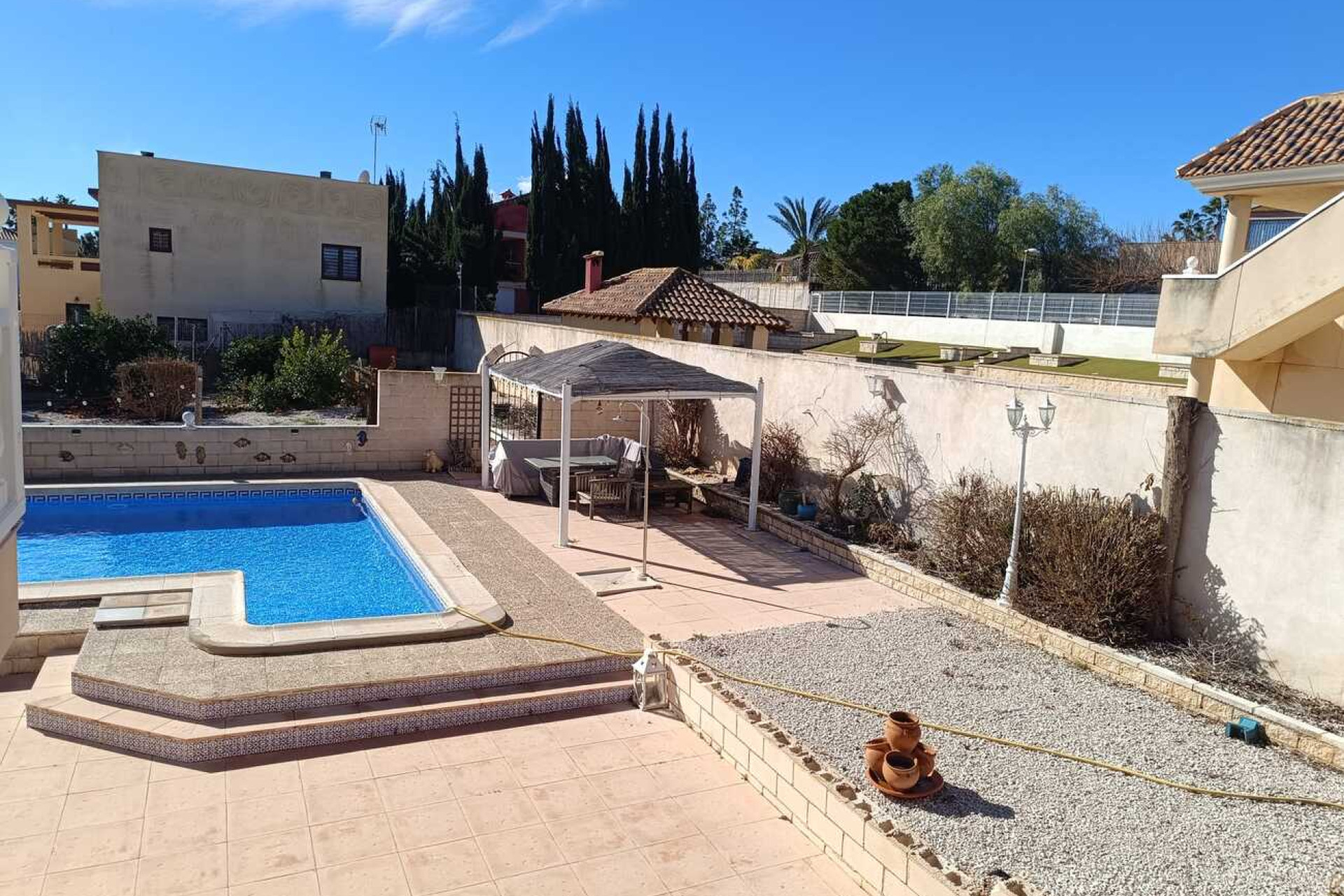 Resale - Villa -
Fortuna - El Reloj