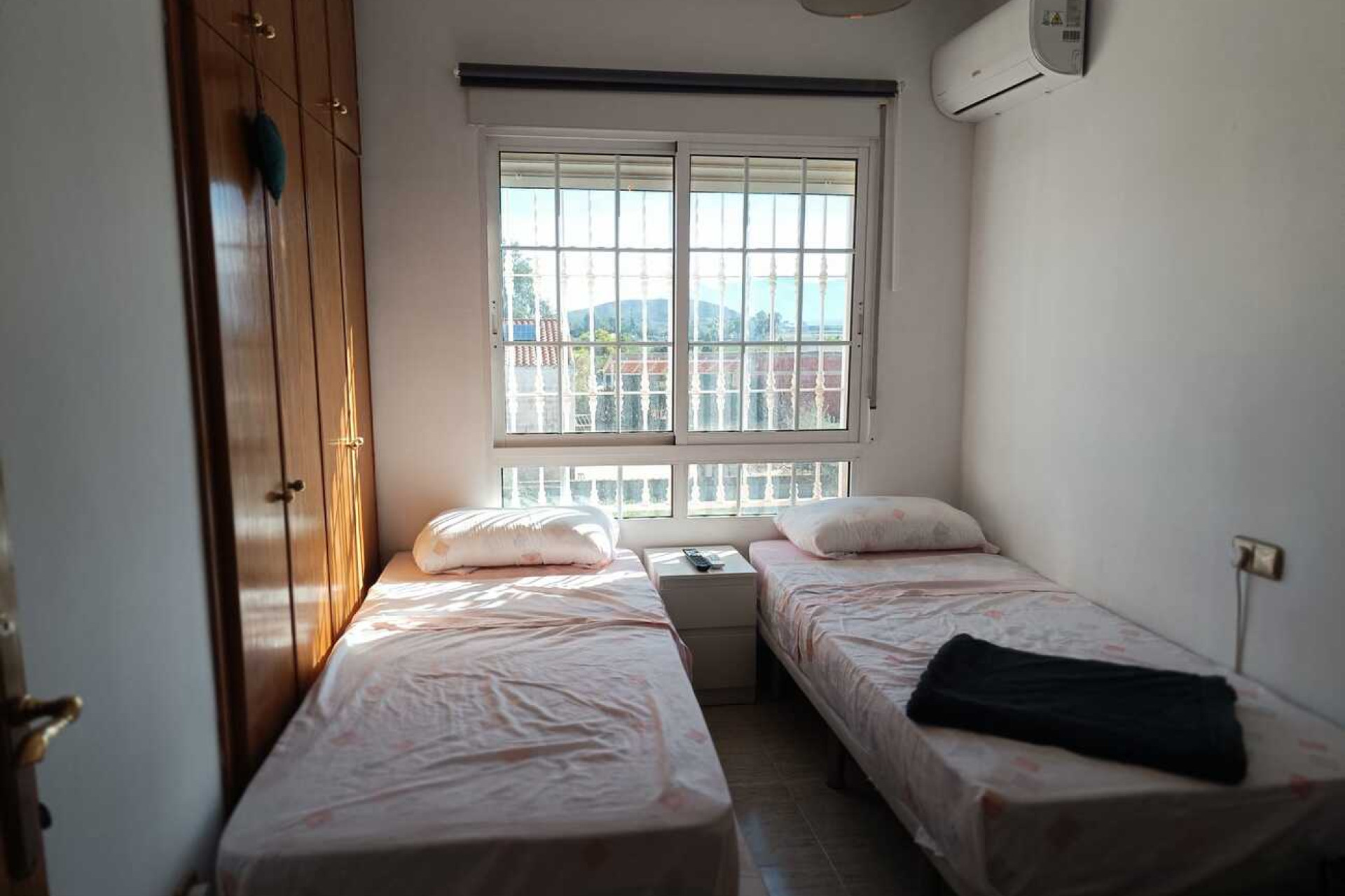 Resale - Villa -
Fortuna - El Reloj