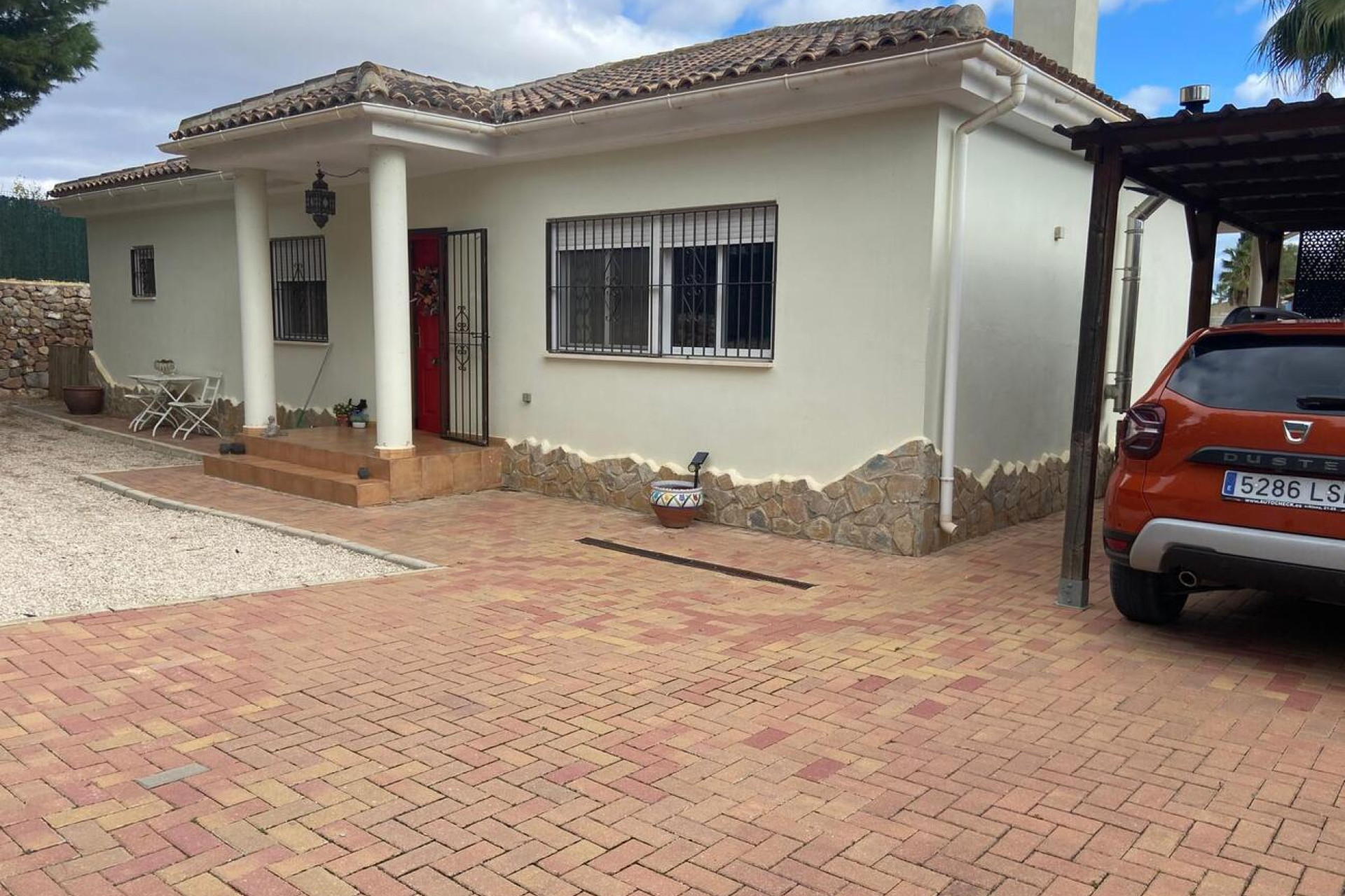 Resale - Villa -
Fortuna - El Reloj