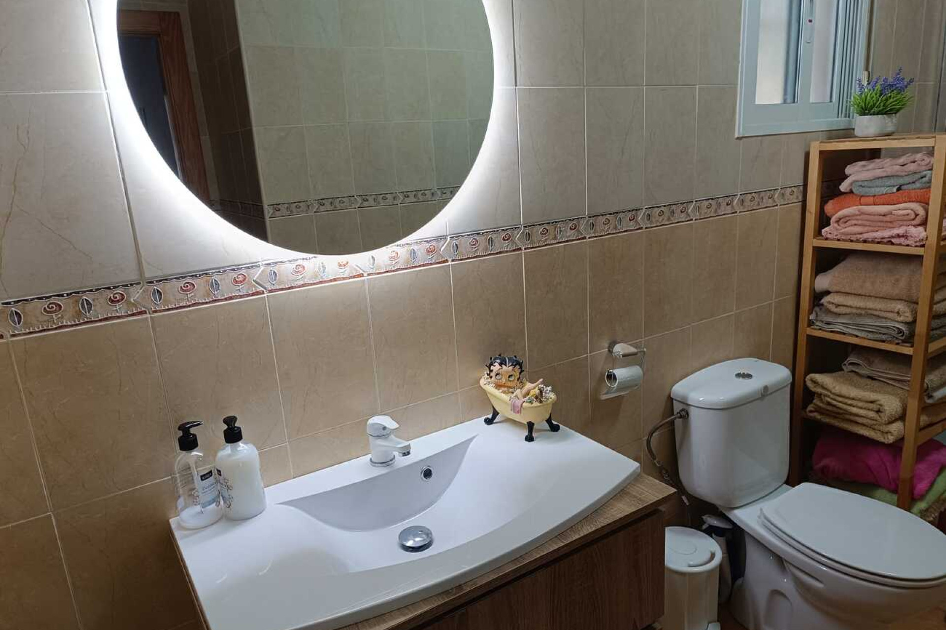 Resale - Villa -
Fortuna - El Reloj