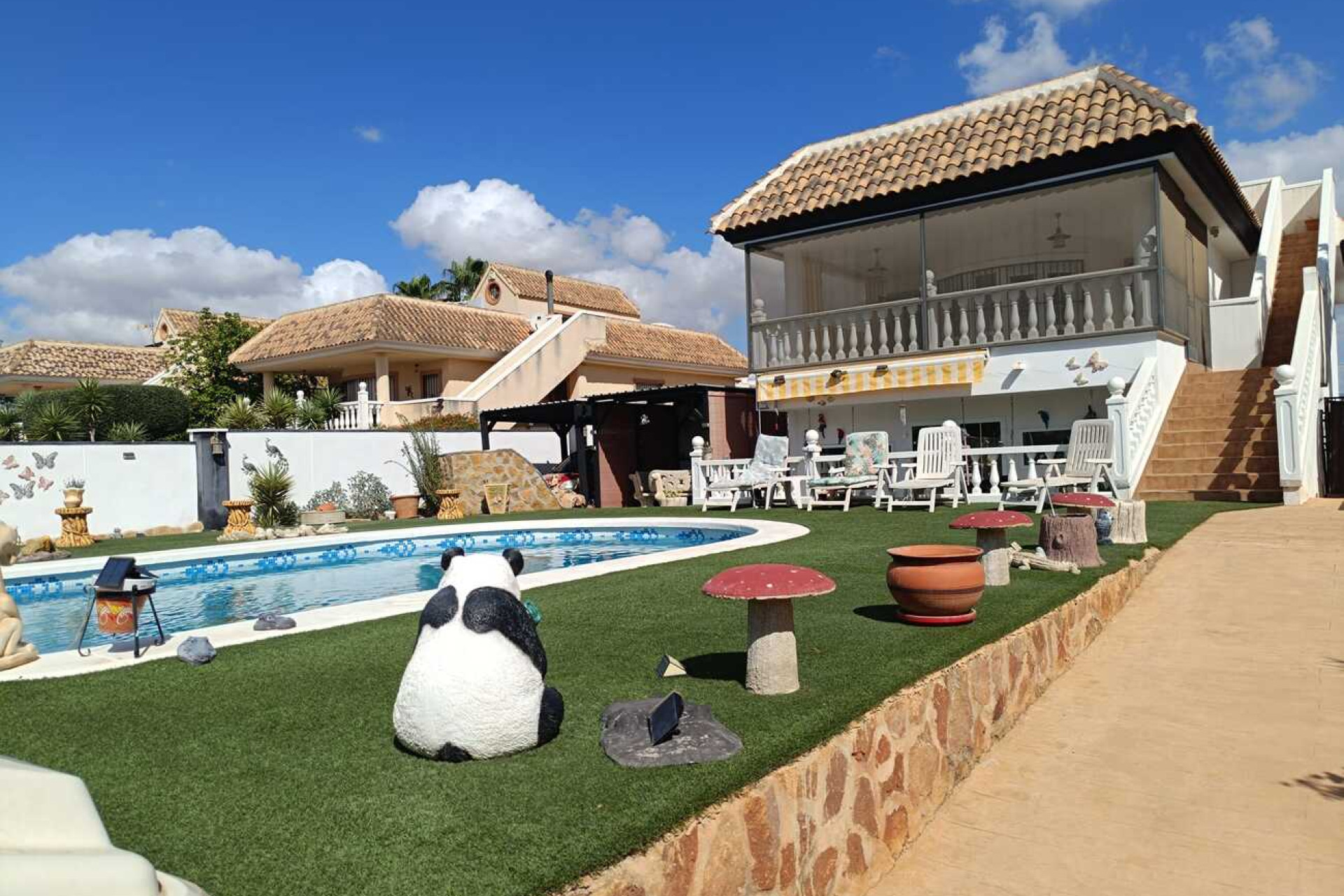 Resale - Villa -
Fortuna - El Reloj