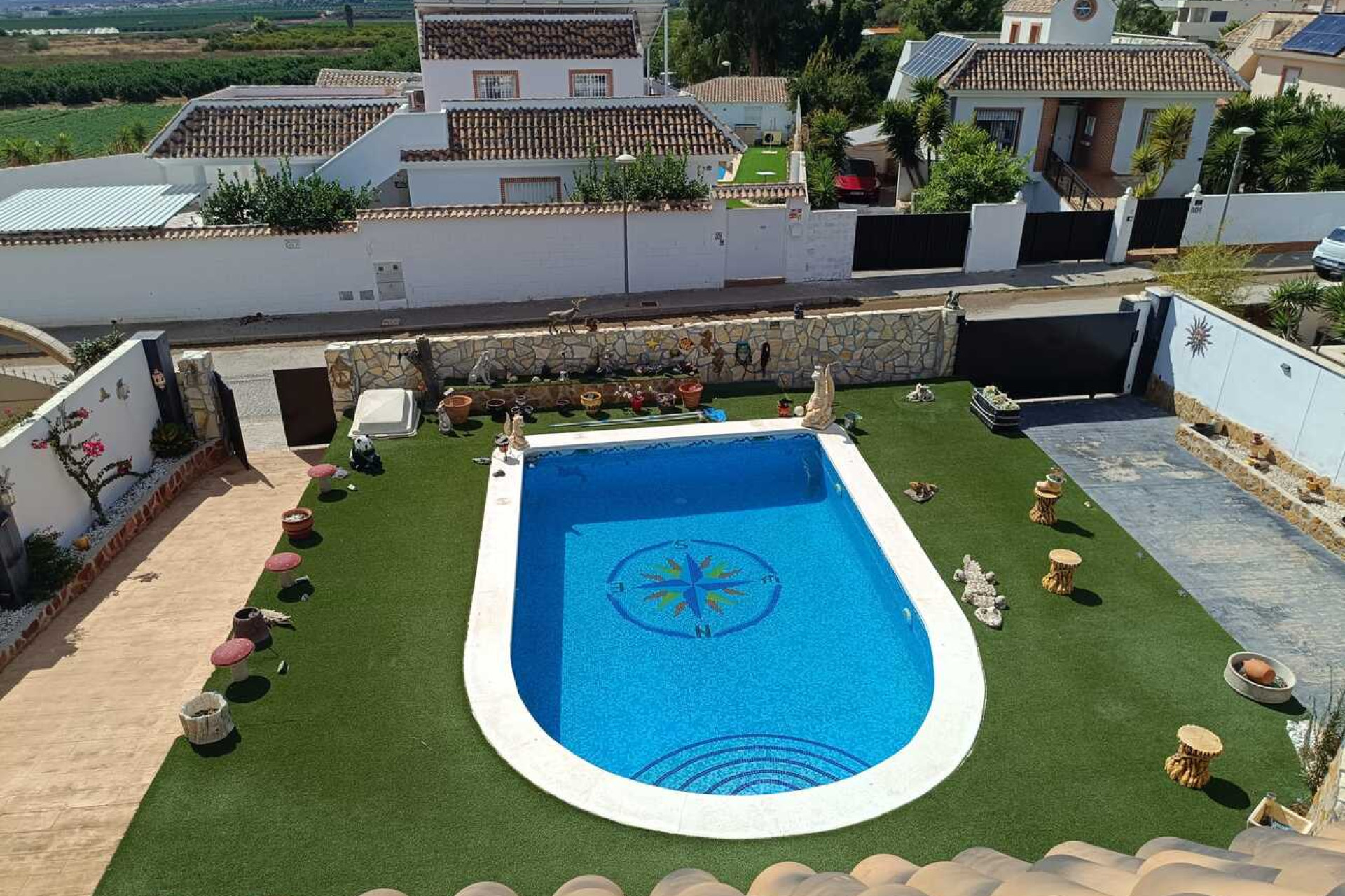 Resale - Villa -
Fortuna - El Reloj
