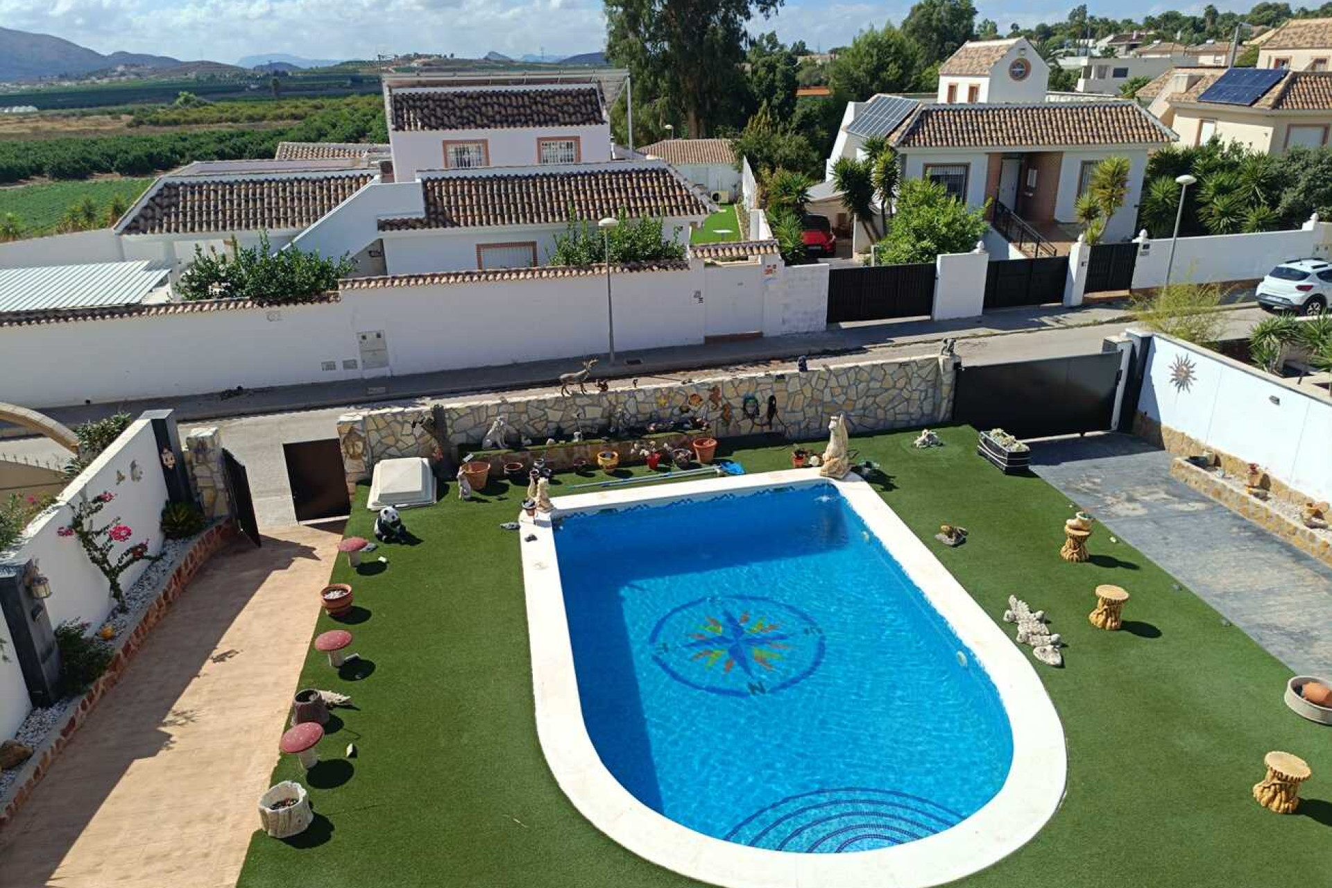Resale - Villa -
Fortuna - El Reloj