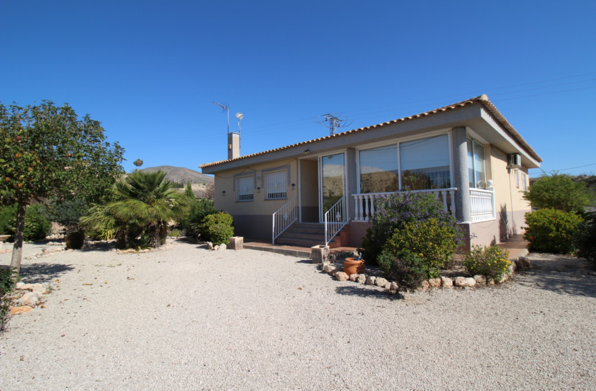 Resale - Villa -
Fortuna - FORTUNA