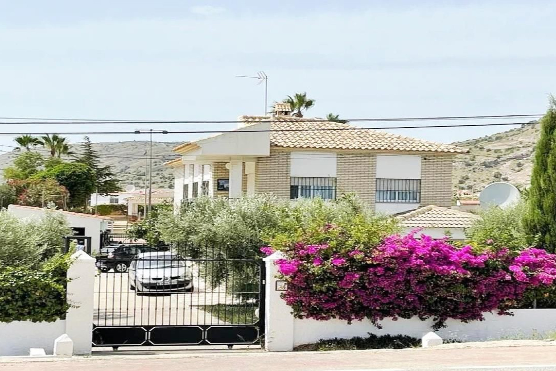 Resale - Villa -
Fortuna - FORTUNA