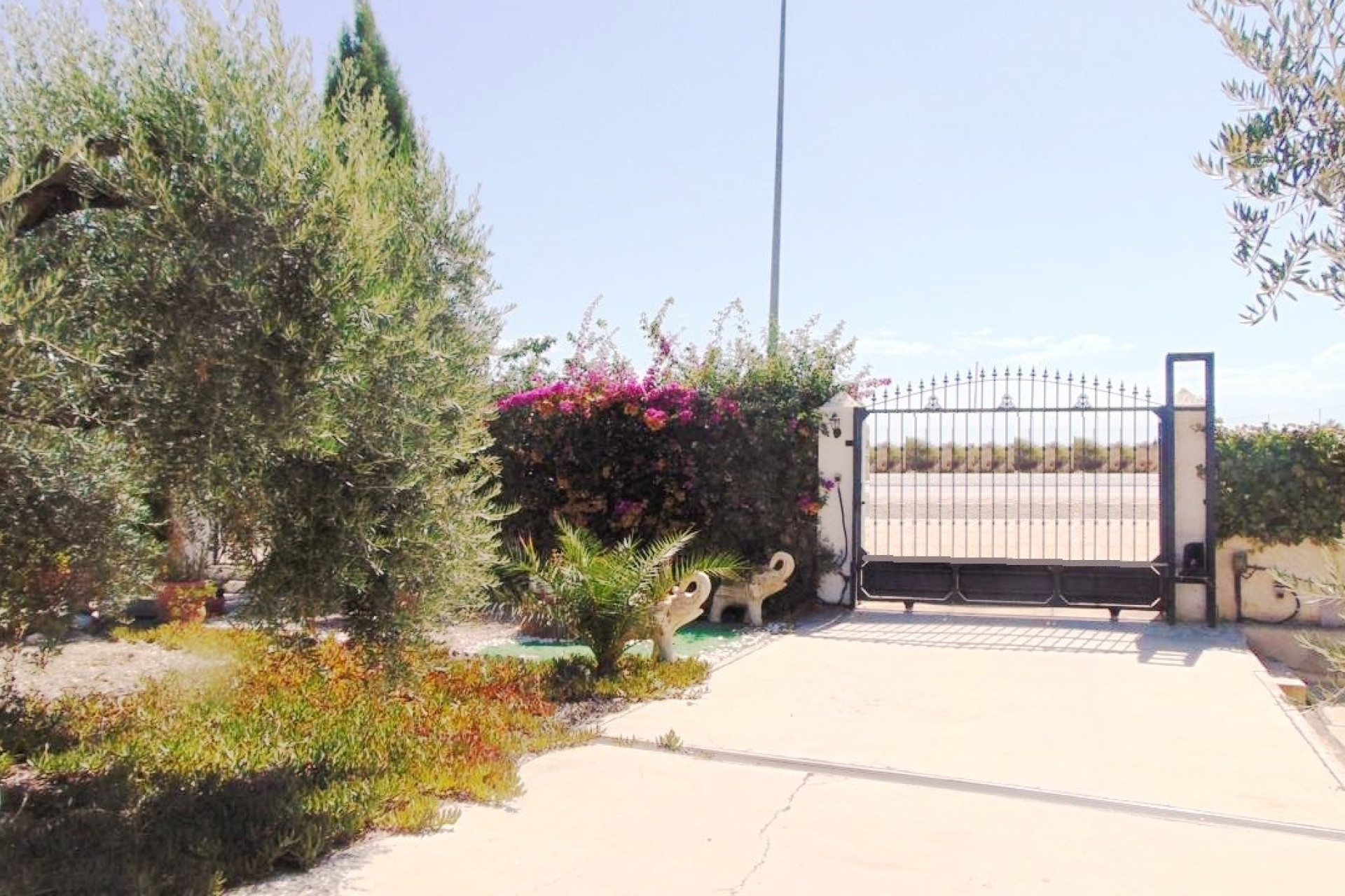 Resale - Villa -
Fortuna - FORTUNA