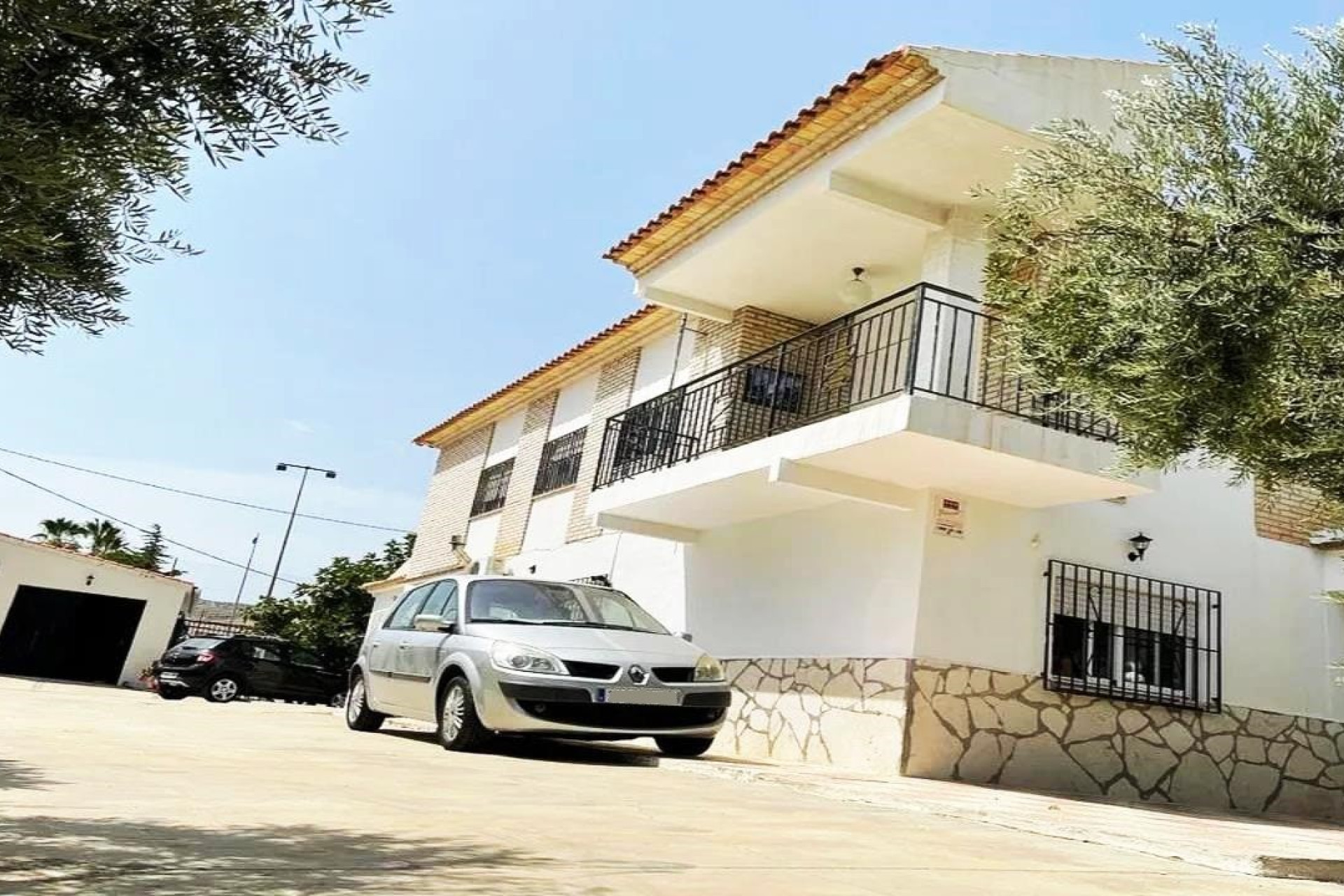 Resale - Villa -
Fortuna - FORTUNA