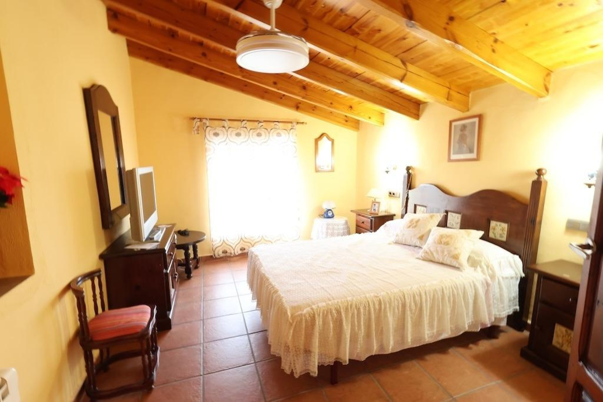 Resale - Villa -
Fortuna - Inland