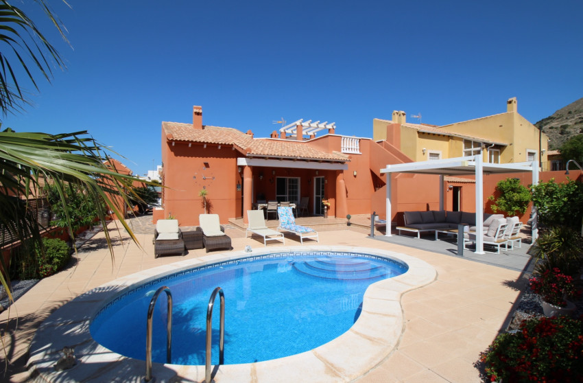 Resale - Villa -
Fortuna - Urbanizacion Las Kalendas