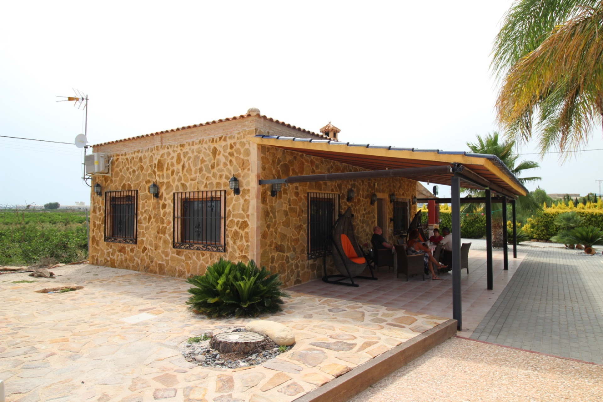 Resale - Villa -
Fortuna