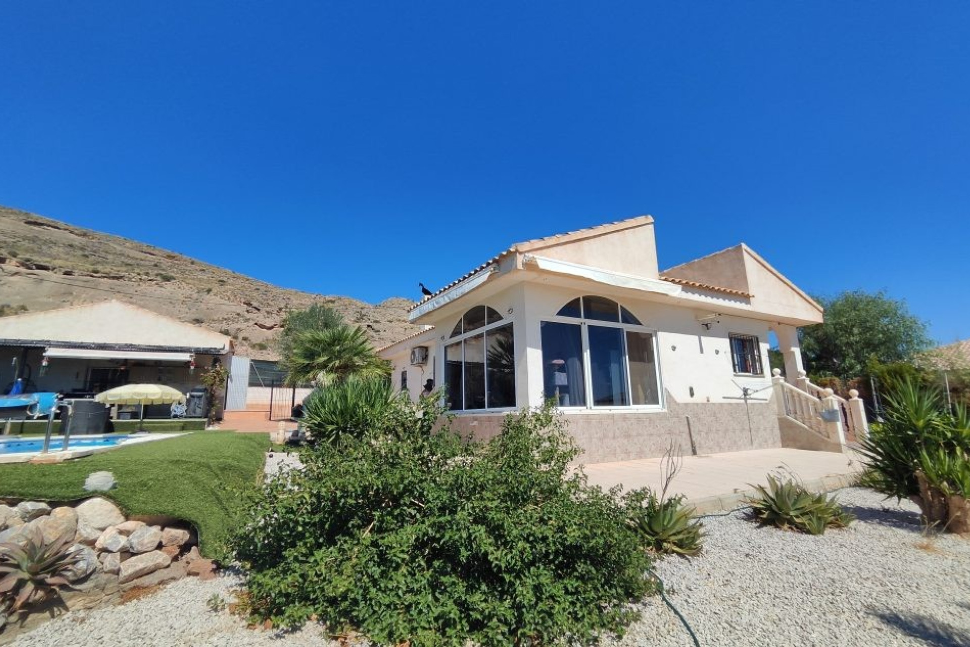 Resale - Villa -
Fortuna