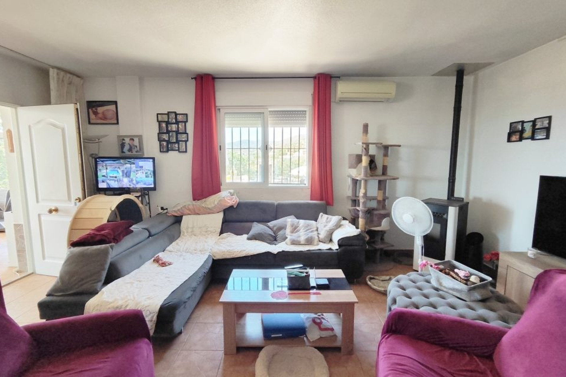 Resale - Villa -
Fortuna