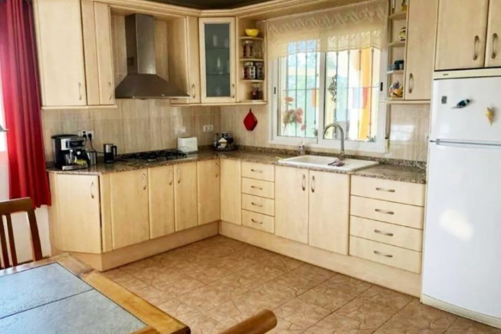 Resale - Villa -
Fortuna