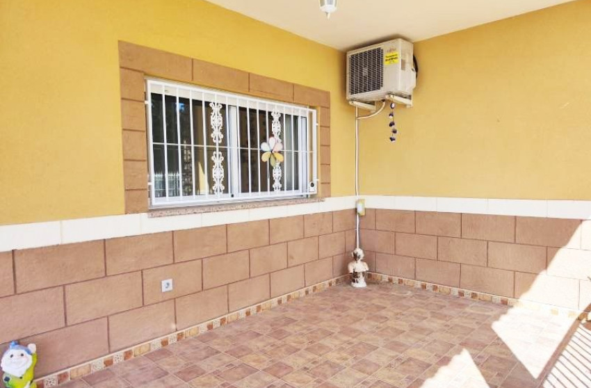 Resale - Villa -
Fortuna