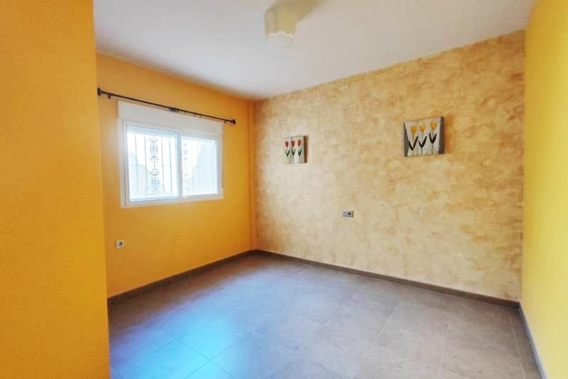 Resale - Villa -
Fortuna