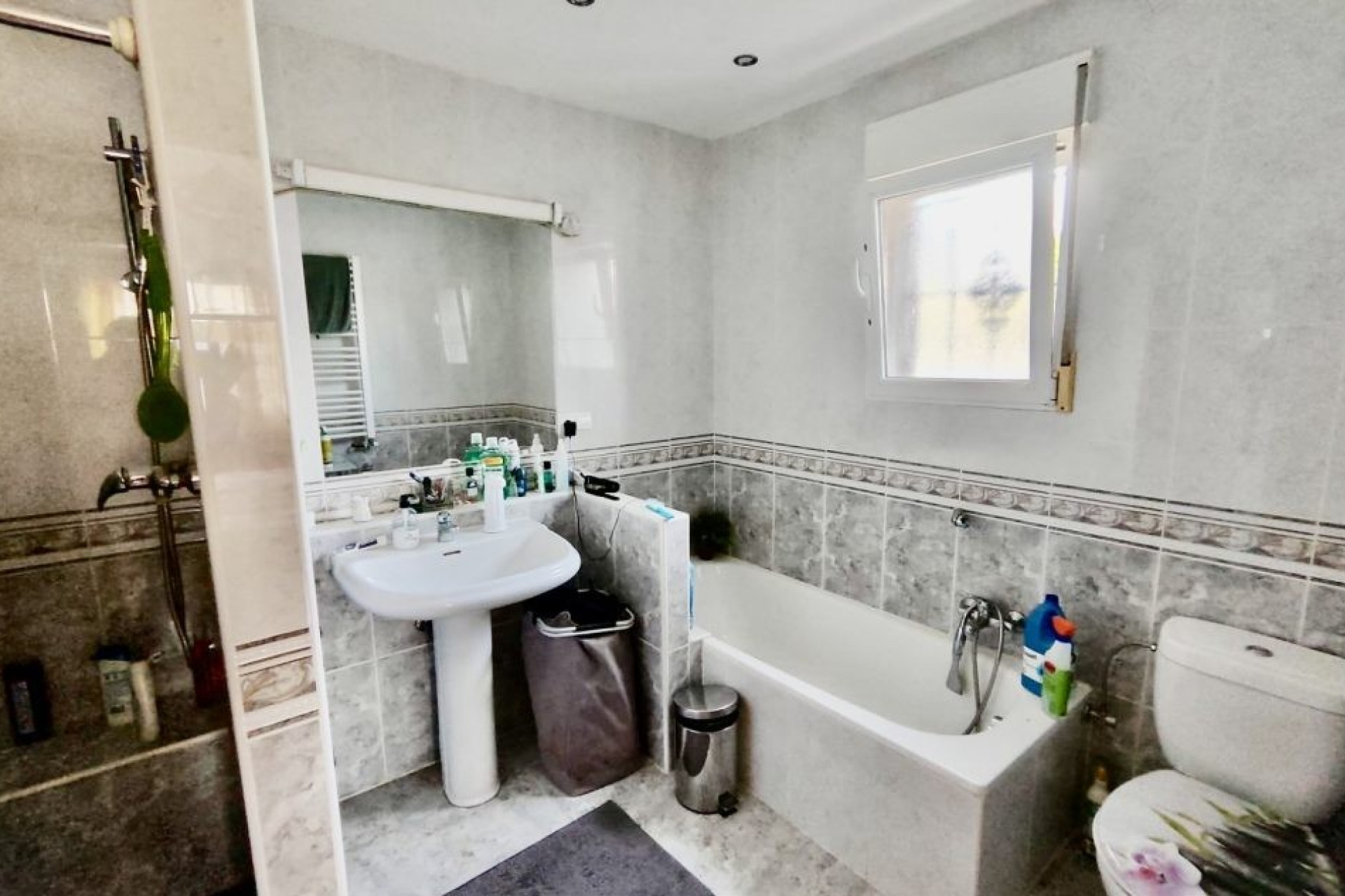 Resale - Villa -
Fortuna