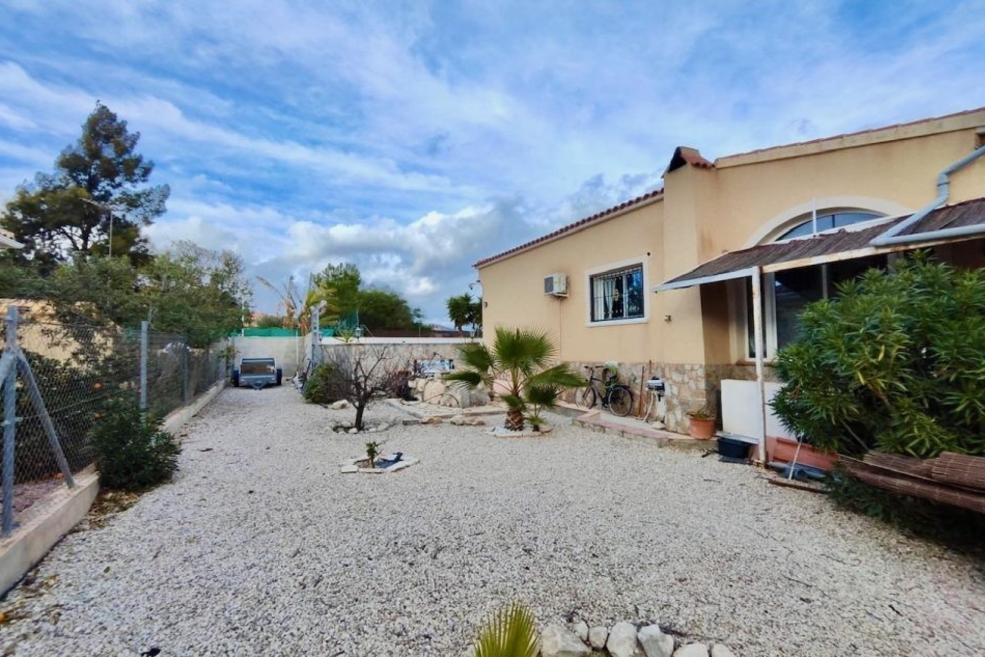 Resale - Villa -
Fortuna