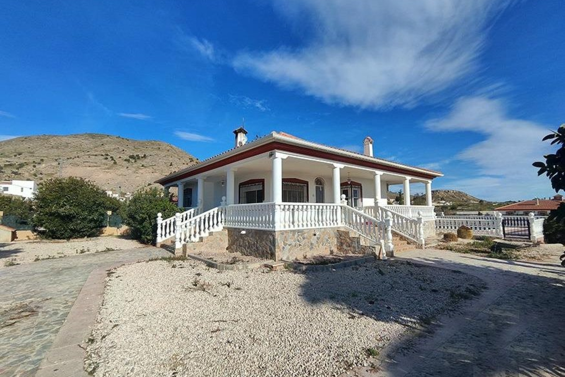 Resale - Villa -
Fortuna