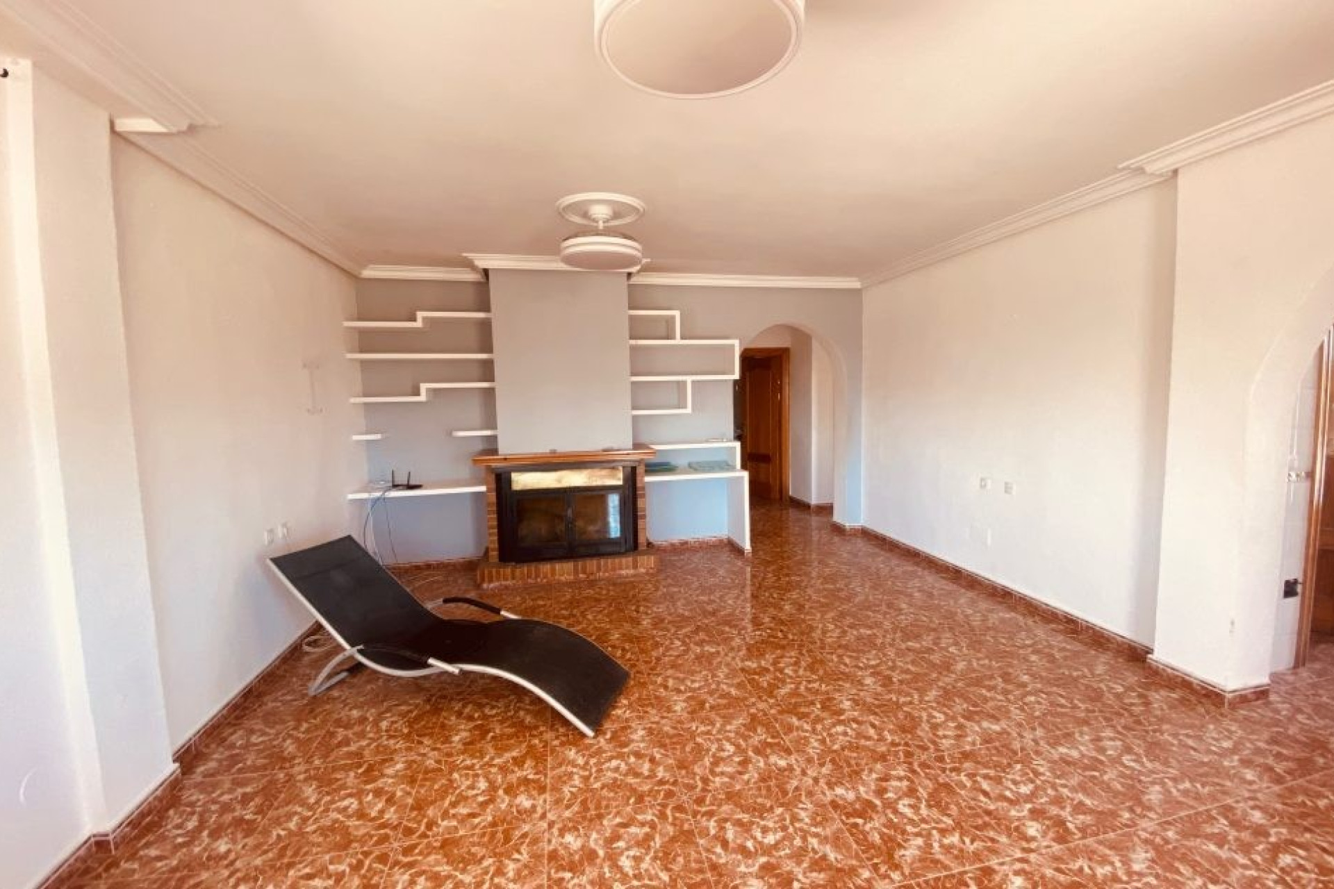 Resale - Villa -
Fortuna
