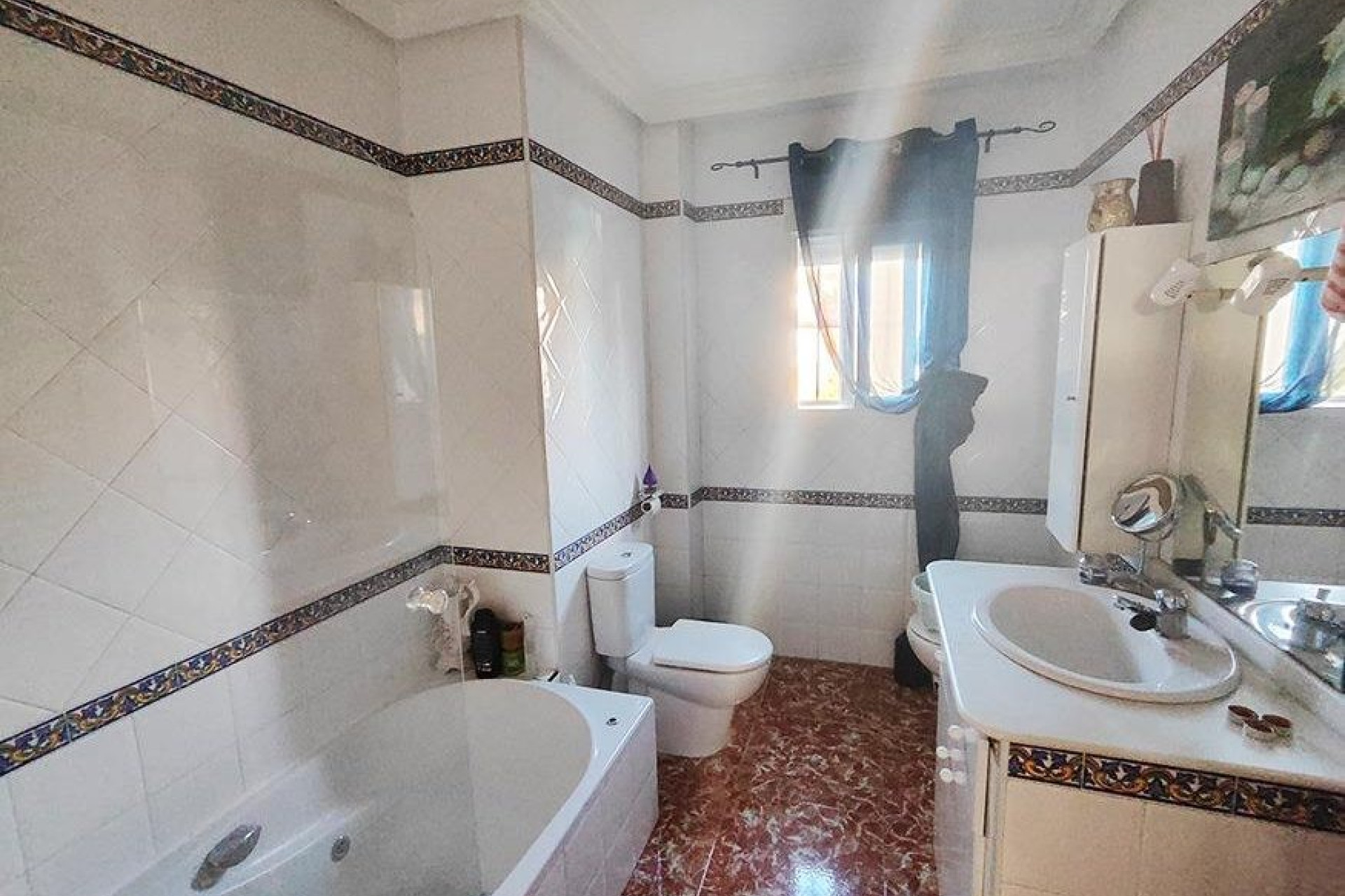 Resale - Villa -
Fortuna