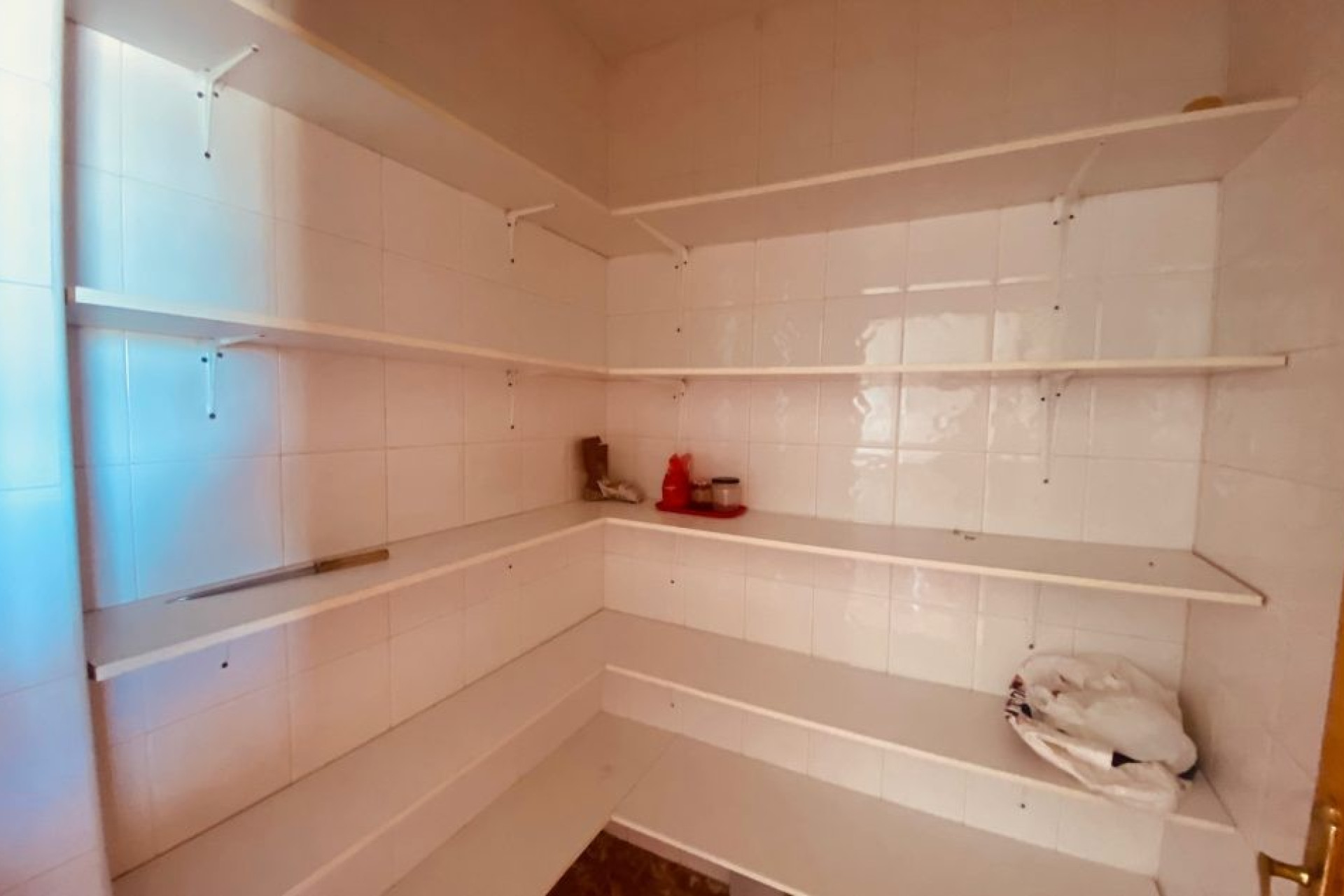 Resale - Villa -
Fortuna