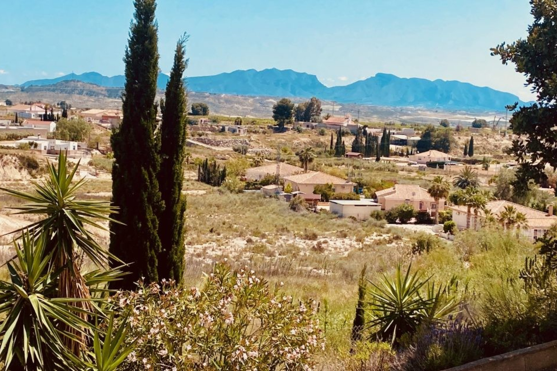 Resale - Villa -
Fortuna