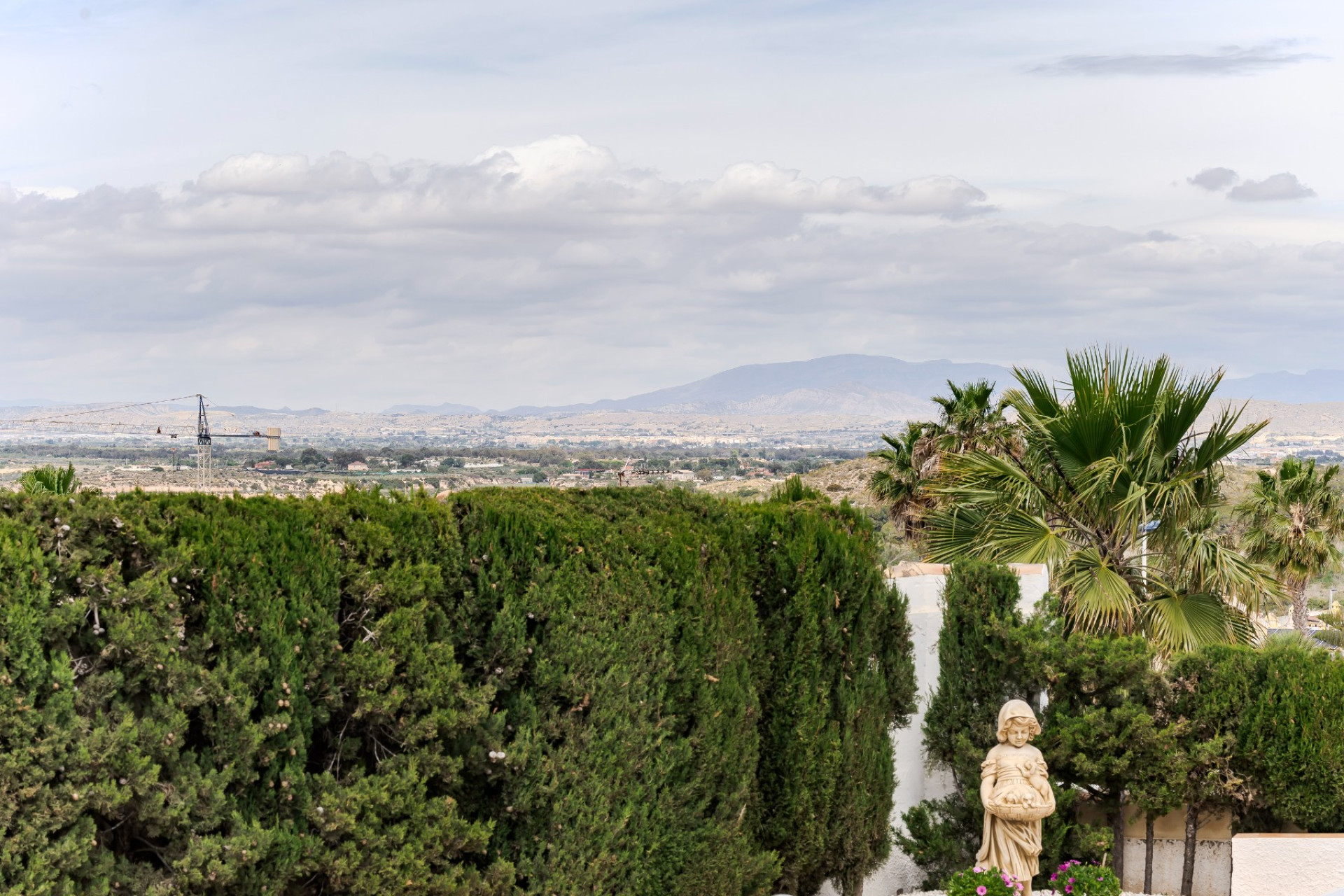 Resale - Villa -
Gran Alacant - Monte y Mar