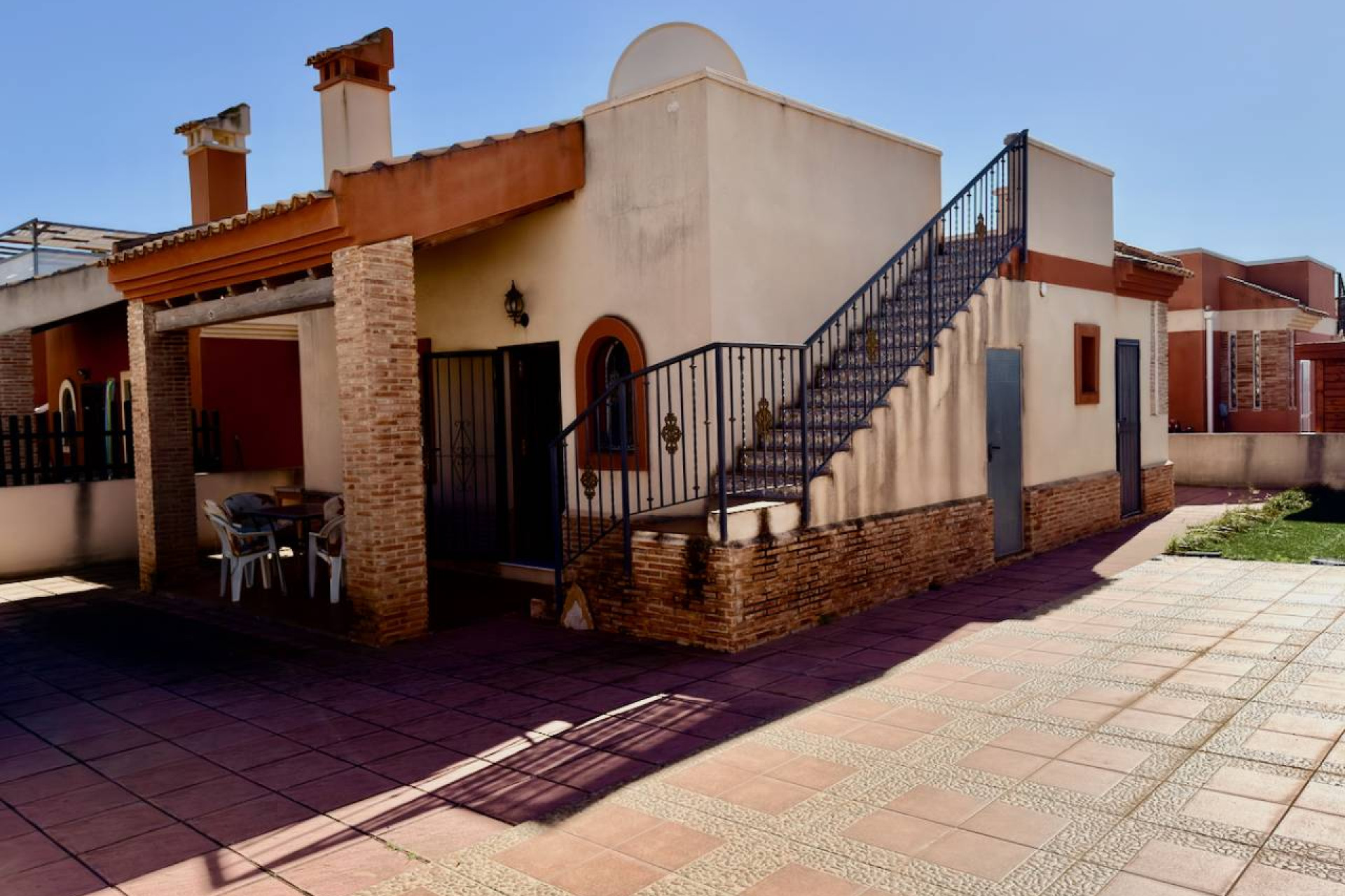 Resale - Villa -
Guardamar del Segura - El Raso