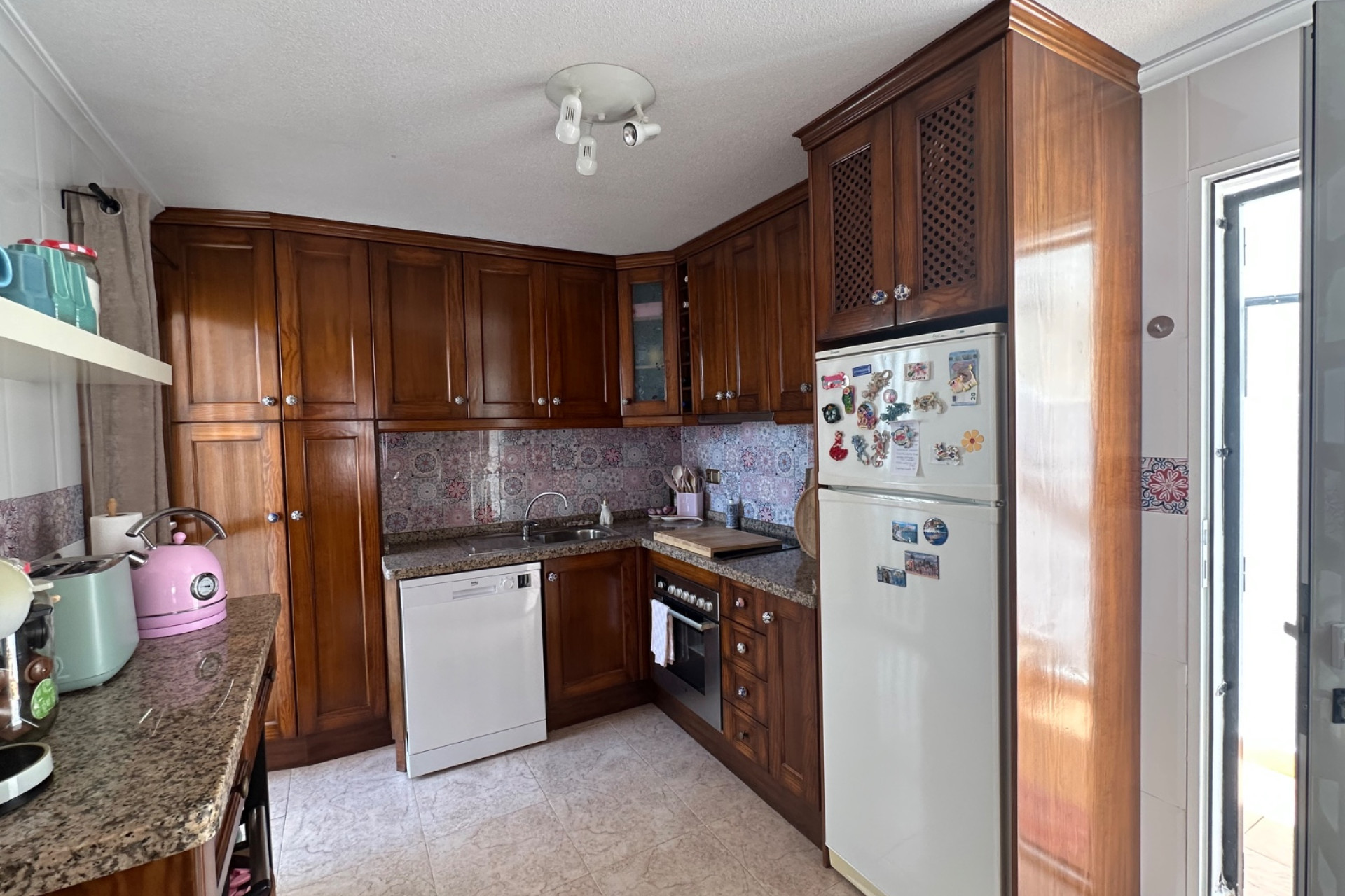 Resale - Villa -
Guardamar del Segura - El Raso