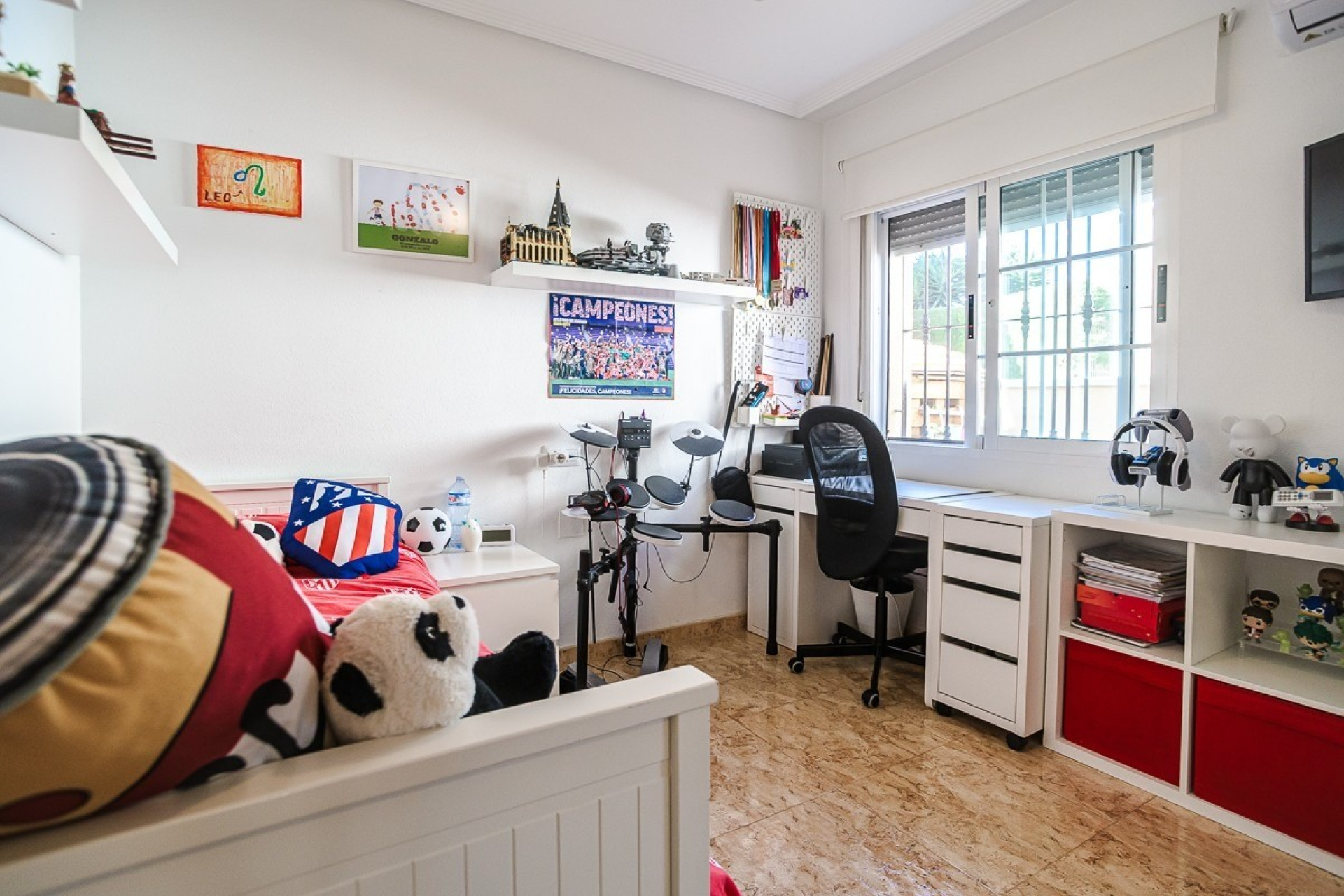 Resale - Villa -
Guardamar del Segura