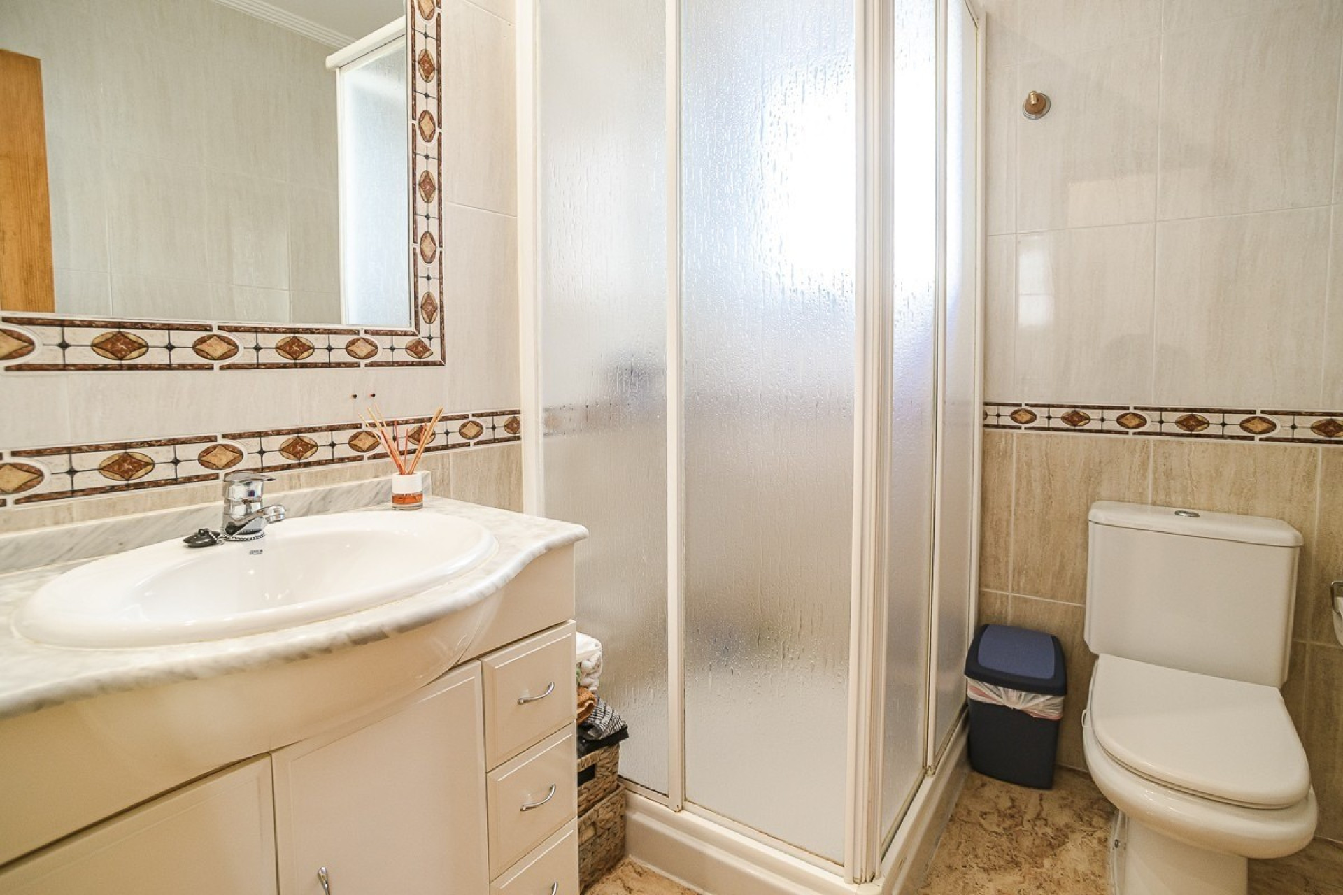 Resale - Villa -
Guardamar del Segura