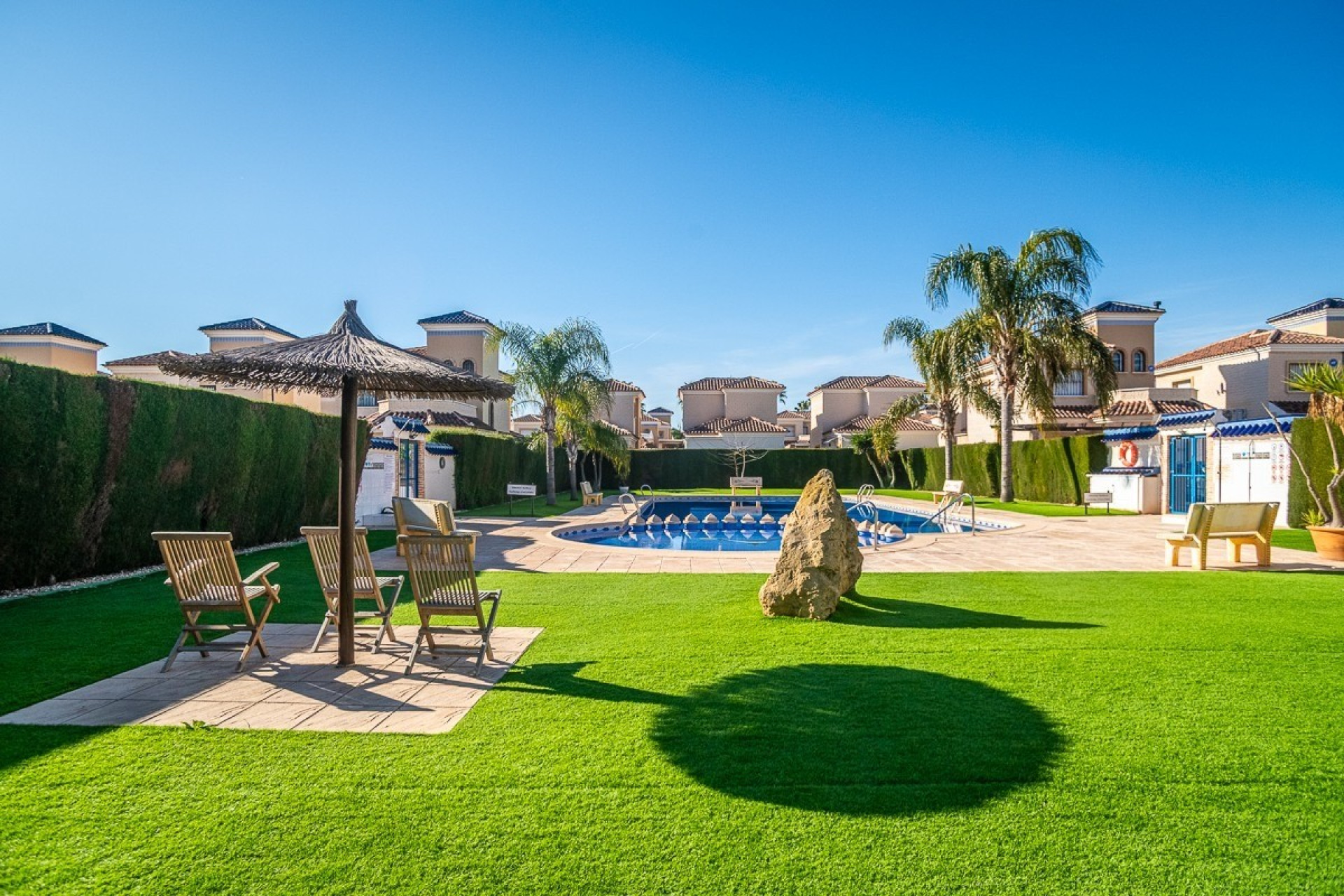 Resale - Villa -
Guardamar del Segura