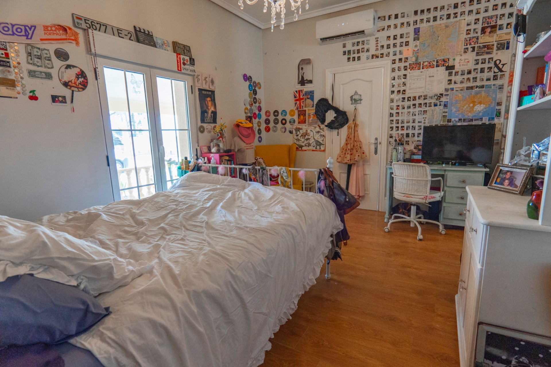 Resale - Villa -
Heredades