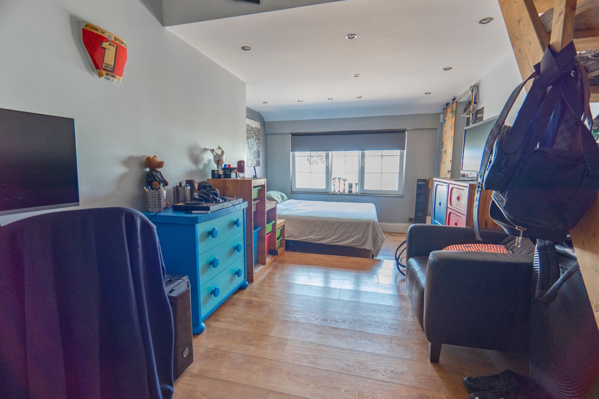 Resale - Villa -
Heredades