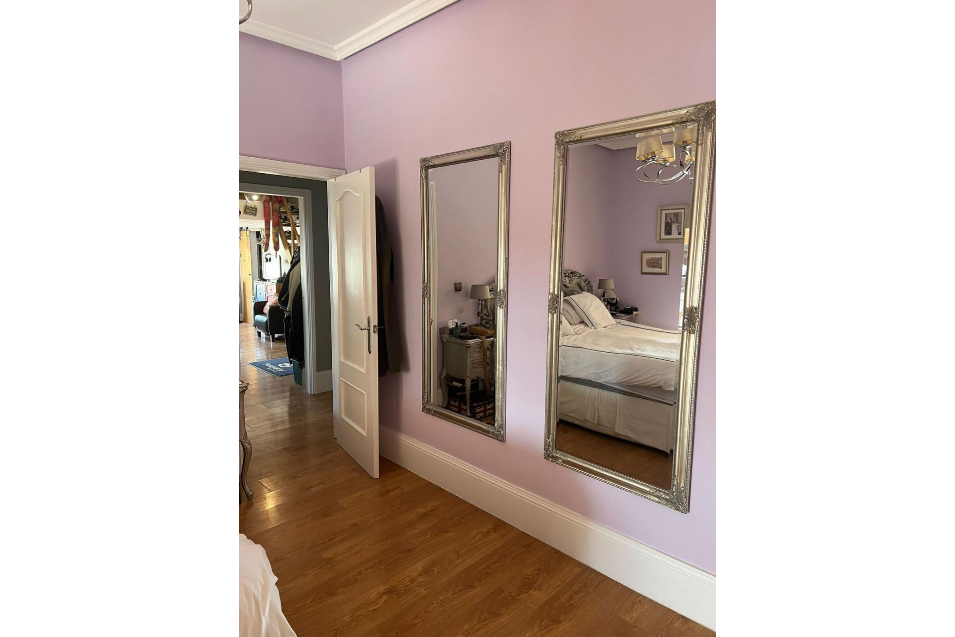 Resale - Villa -
Heredades