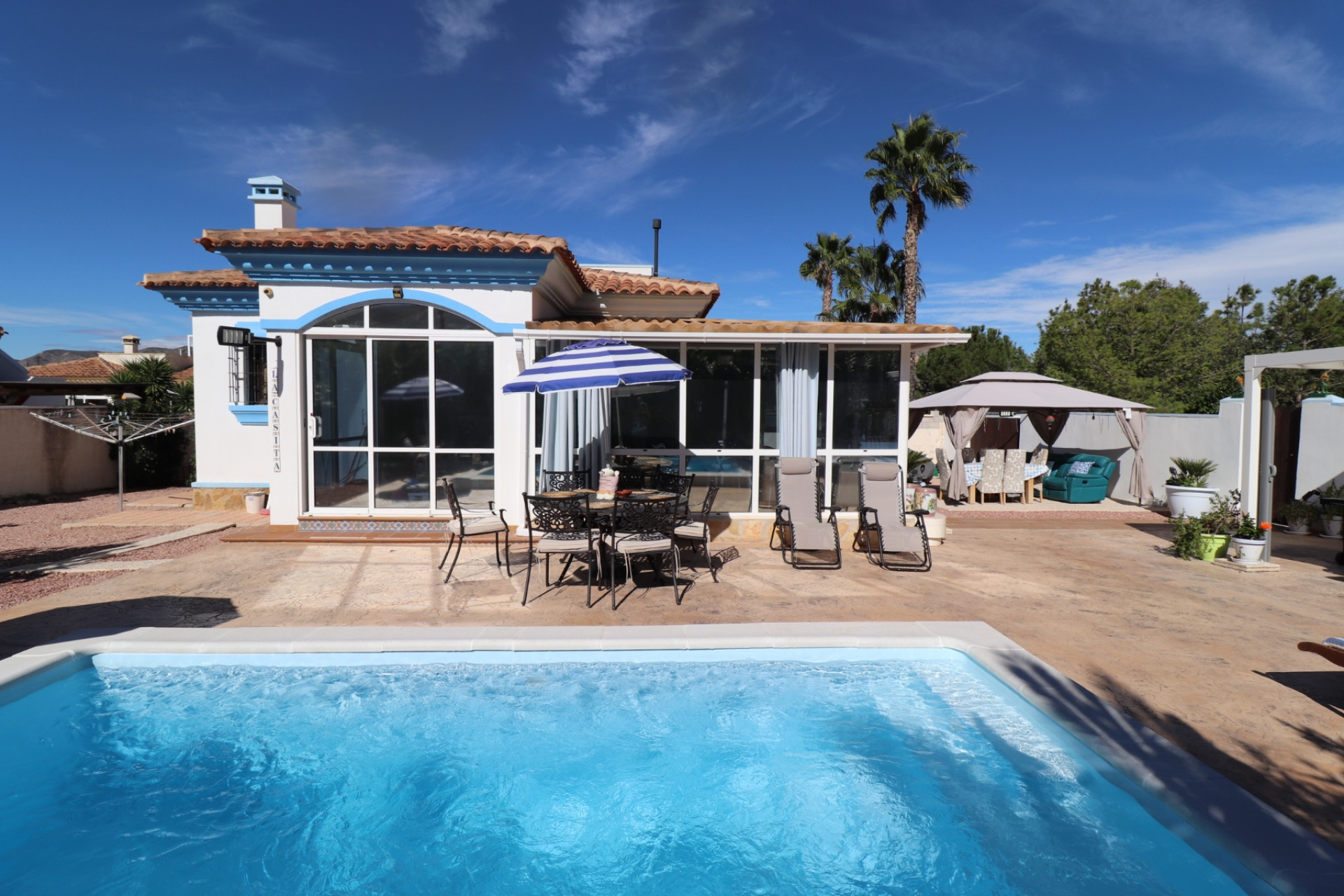 Resale - Villa -
Hondón de las Nieves - HONDON DE LAS NIEVES