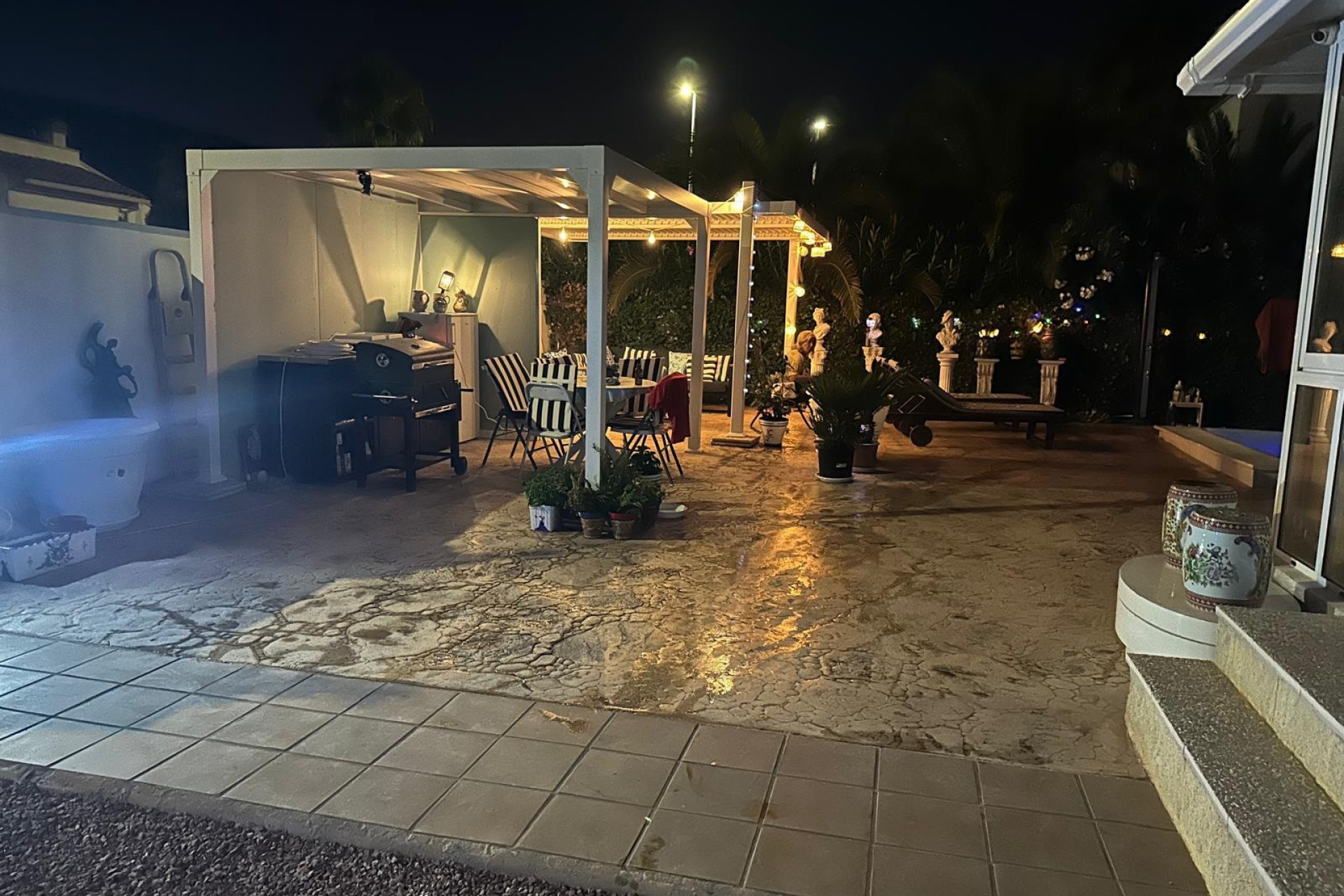 Resale - Villa -
Hondón de las Nieves - HONDON DE LAS NIEVES