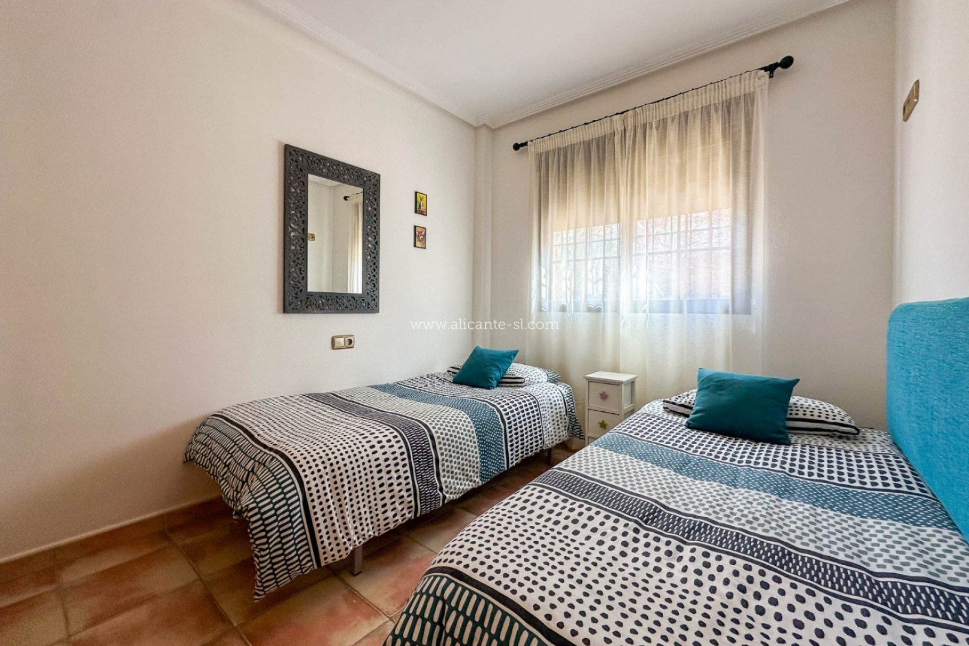 Resale - Villa -
Hondón de las Nieves - HONDON DE LAS NIEVES