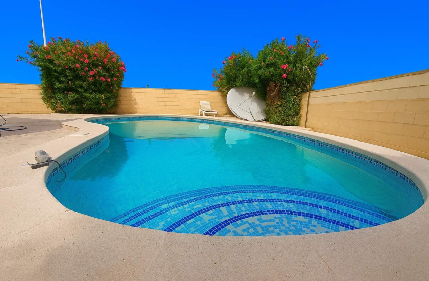 Resale - Villa -
Hondón de las Nieves - HONDON DE LAS NIEVES