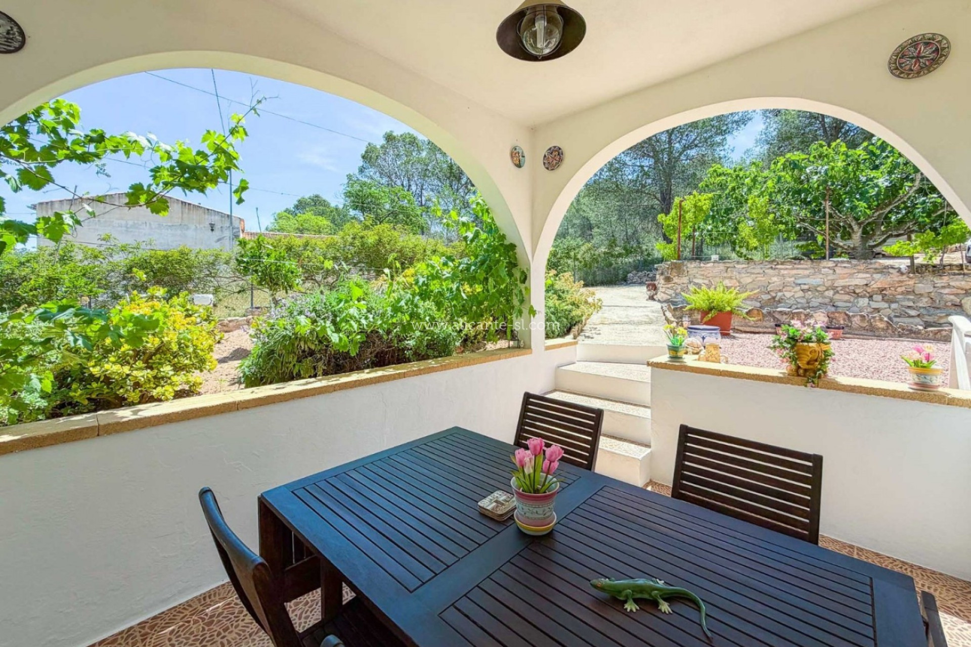 Resale - Villa -
Hondón de las Nieves - HONDON DE LAS NIEVES