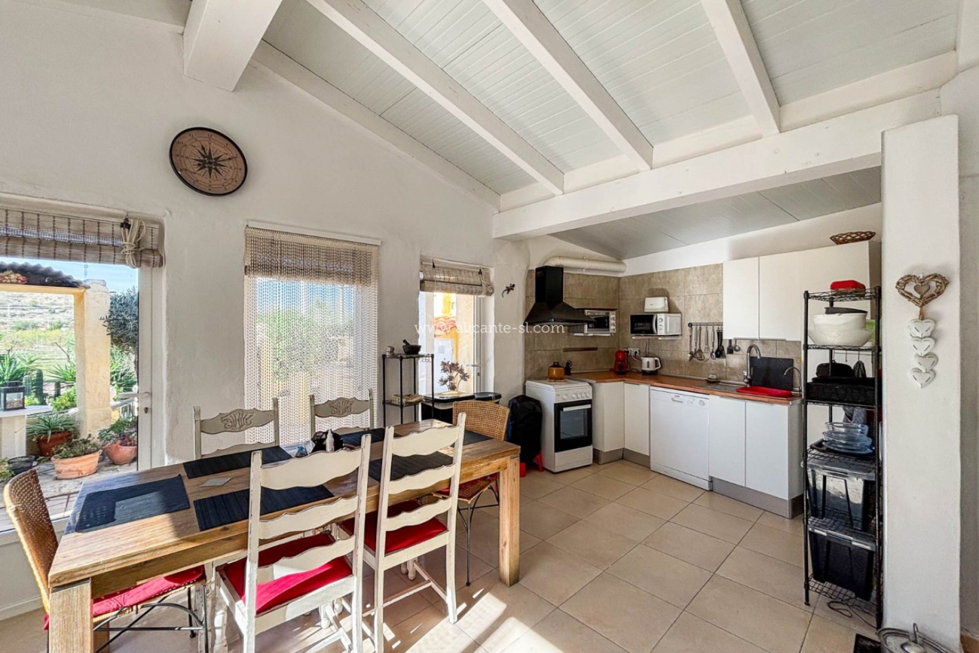 Resale - Villa -
Hondón de las Nieves - HONDON DE LAS NIEVES