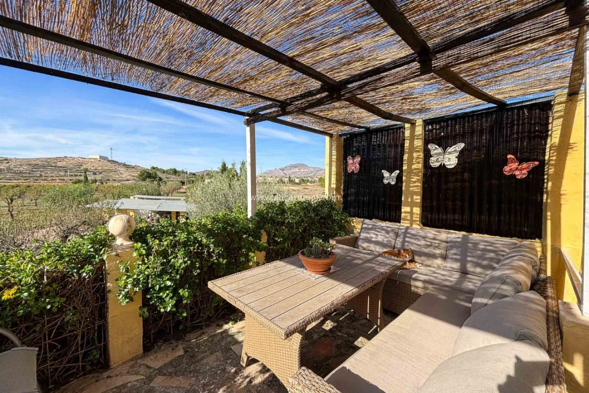 Resale - Villa -
Hondón de las Nieves - HONDON DE LAS NIEVES