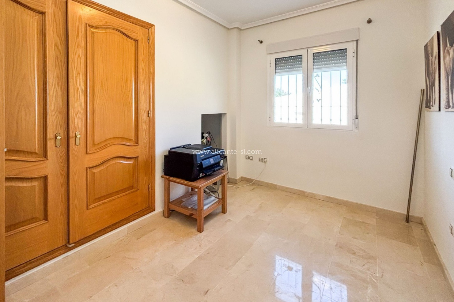 Resale - Villa -
Hondón de las Nieves - HONDON DE LAS NIEVES