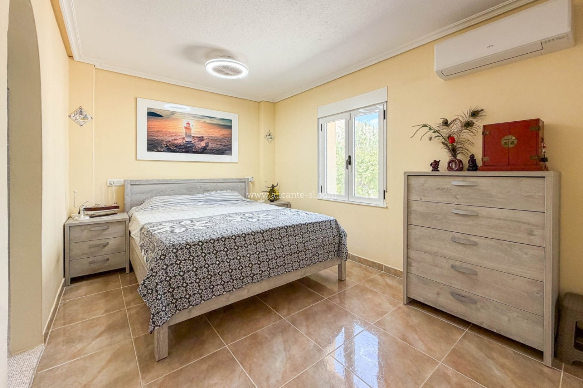 Resale - Villa -
Hondón de las Nieves - HONDON DE LAS NIEVES