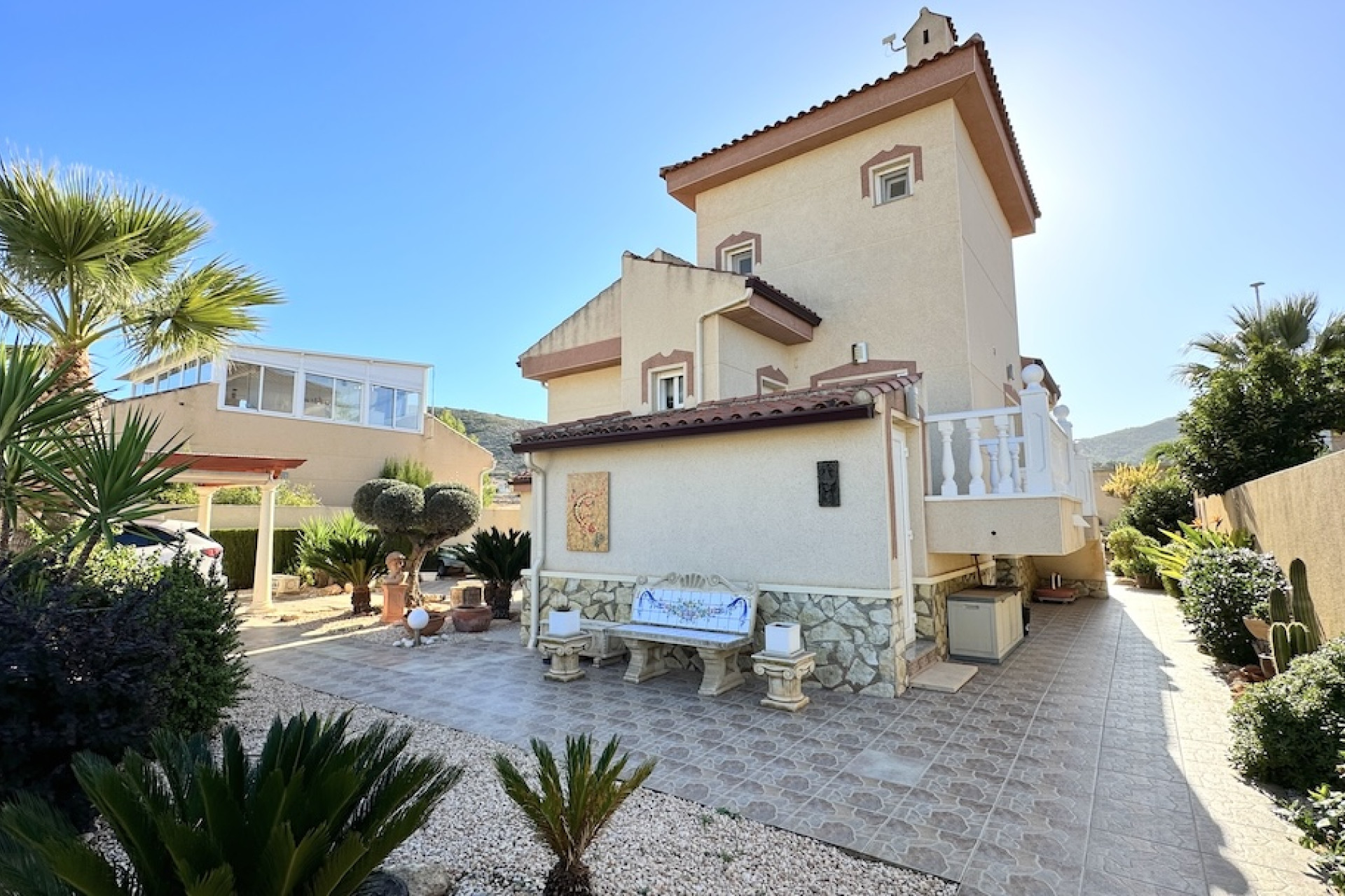 Resale - Villa -
Hondón de las Nieves - HONDON DE LAS NIEVES