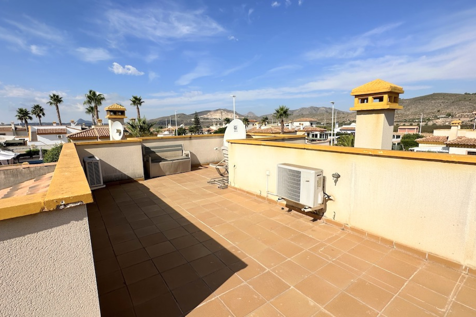 Resale - Villa -
Hondón de las Nieves - HONDON DE LAS NIEVES