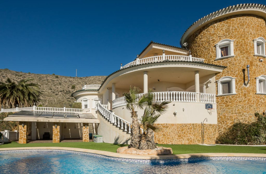 Resale - Villa -
Hondón de las Nieves - HONDON DE LAS NIEVES