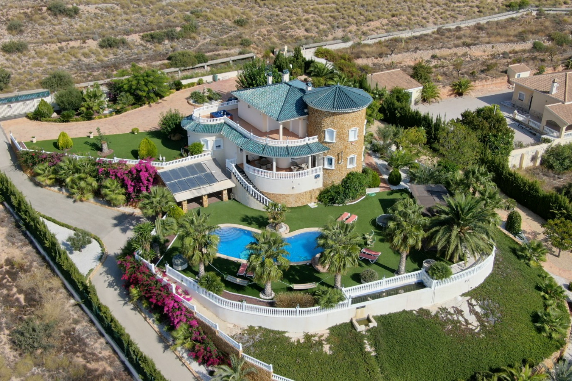 Resale - Villa -
Hondón de las Nieves - HONDON DE LAS NIEVES